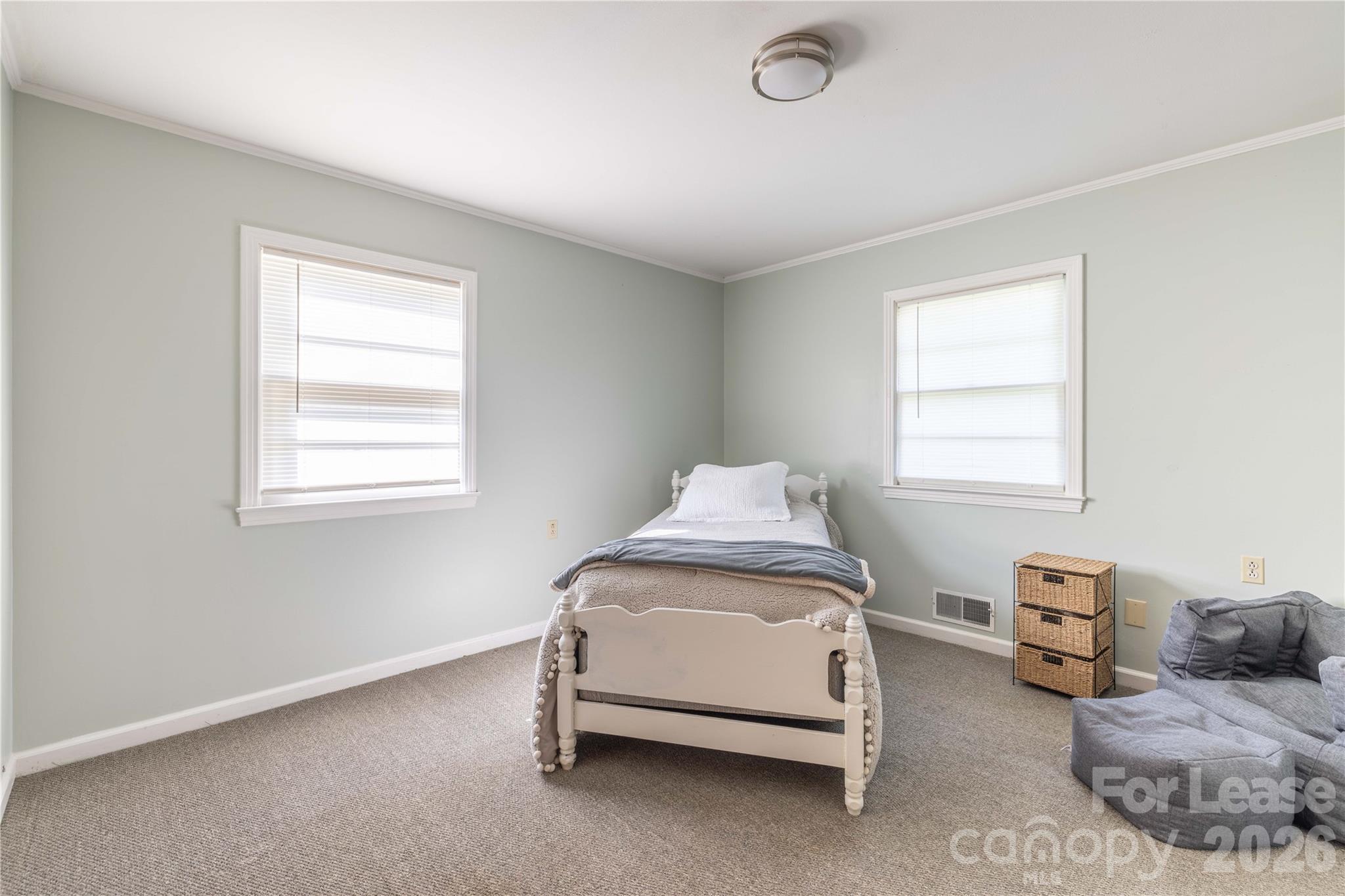 34 Willow Street Property Photo 18
