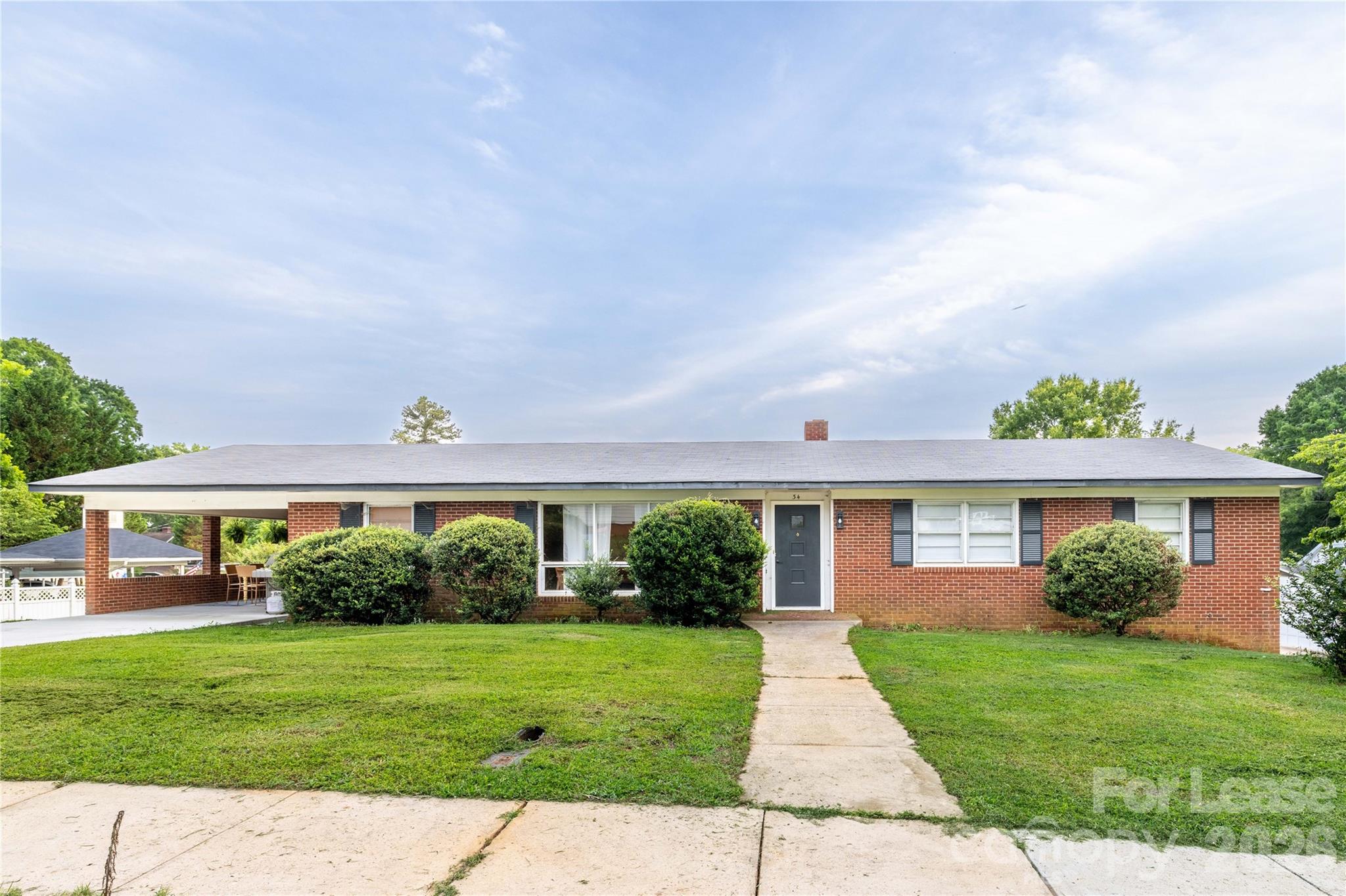 34 Willow Street Property Photo 42
