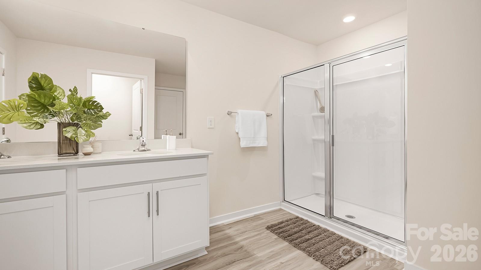226 Lauren Lane Property Photo 14