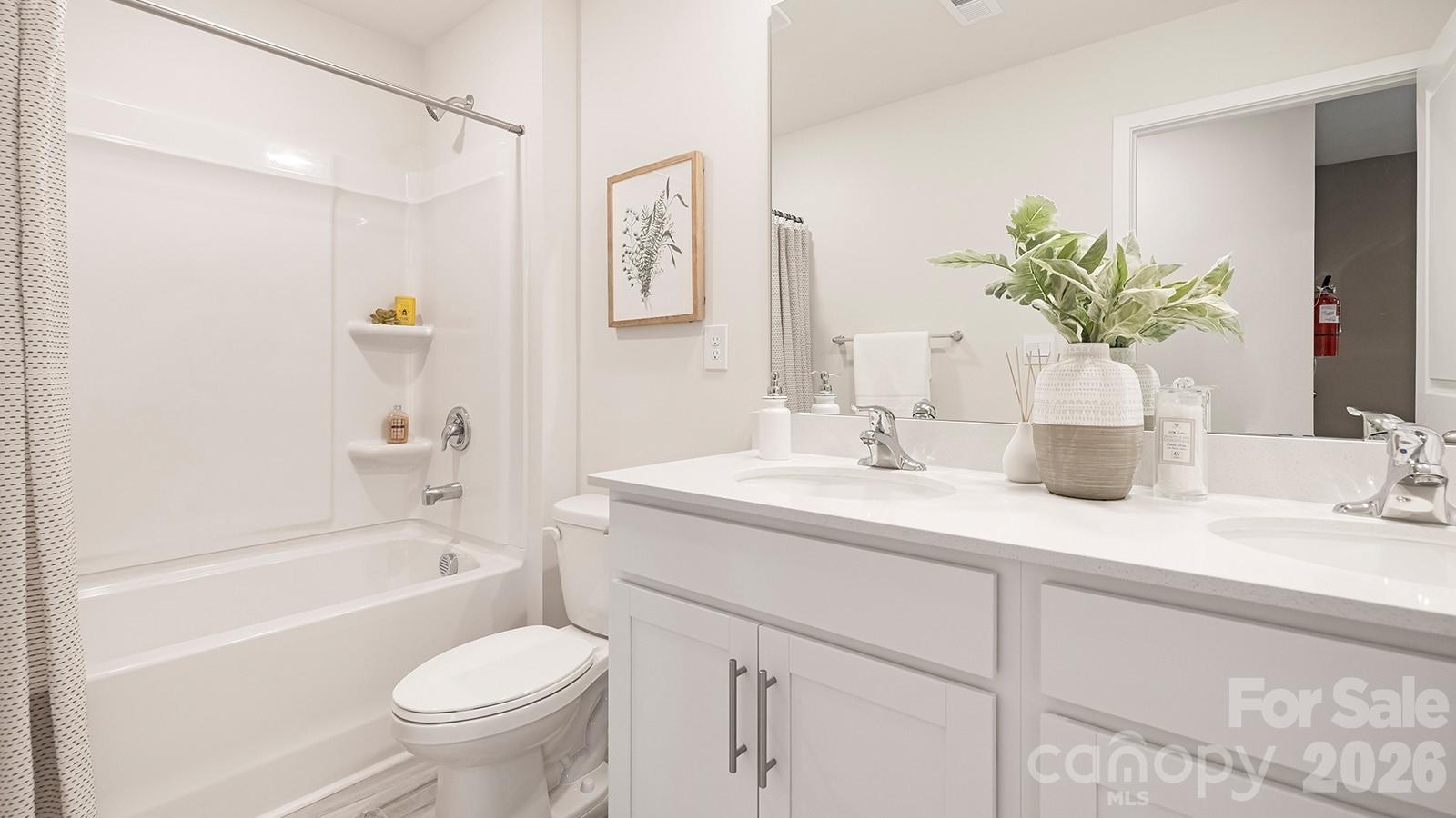 226 Lauren Lane Property Photo 23