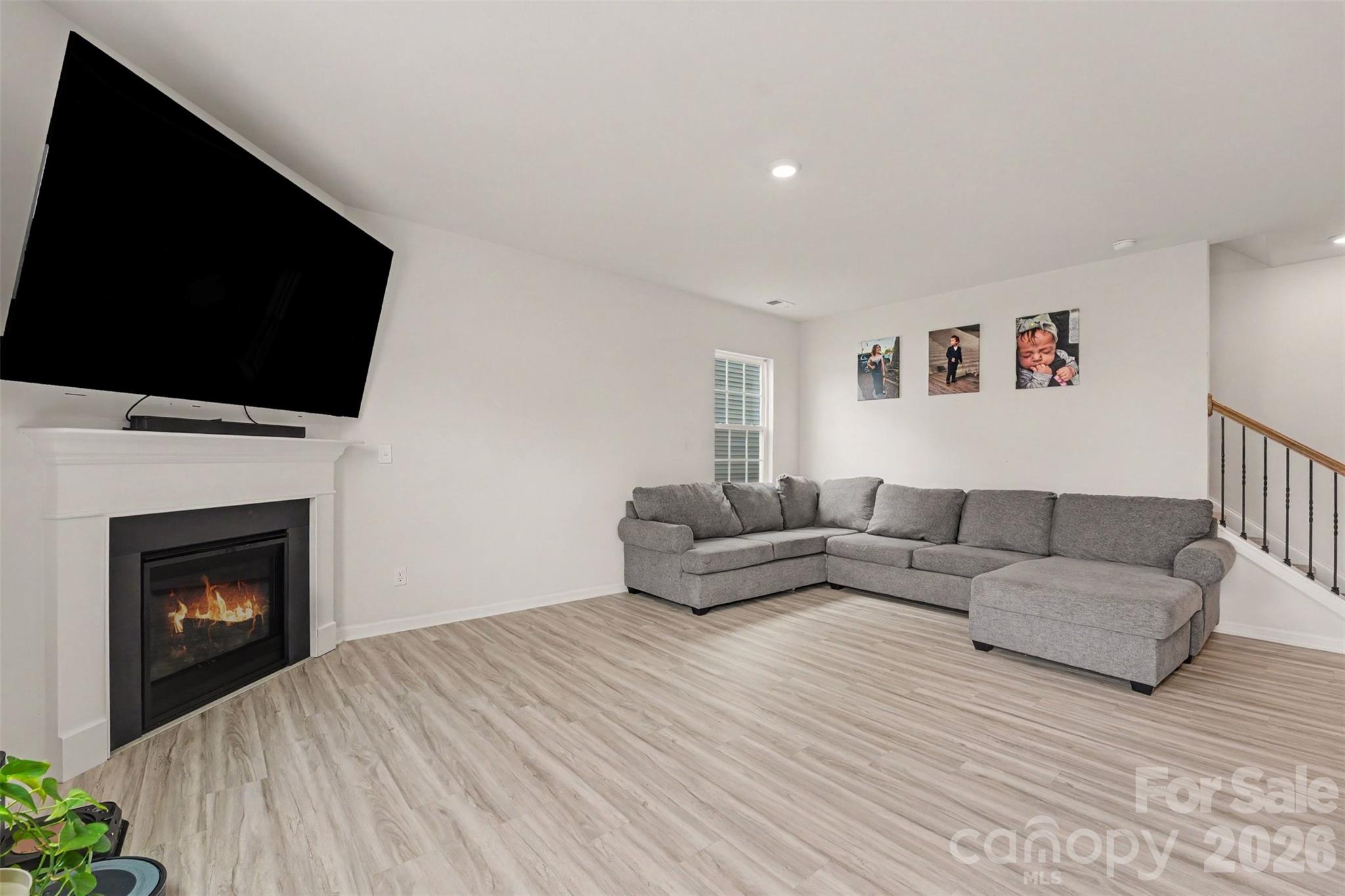 3674 Charles Street Property Photo 7