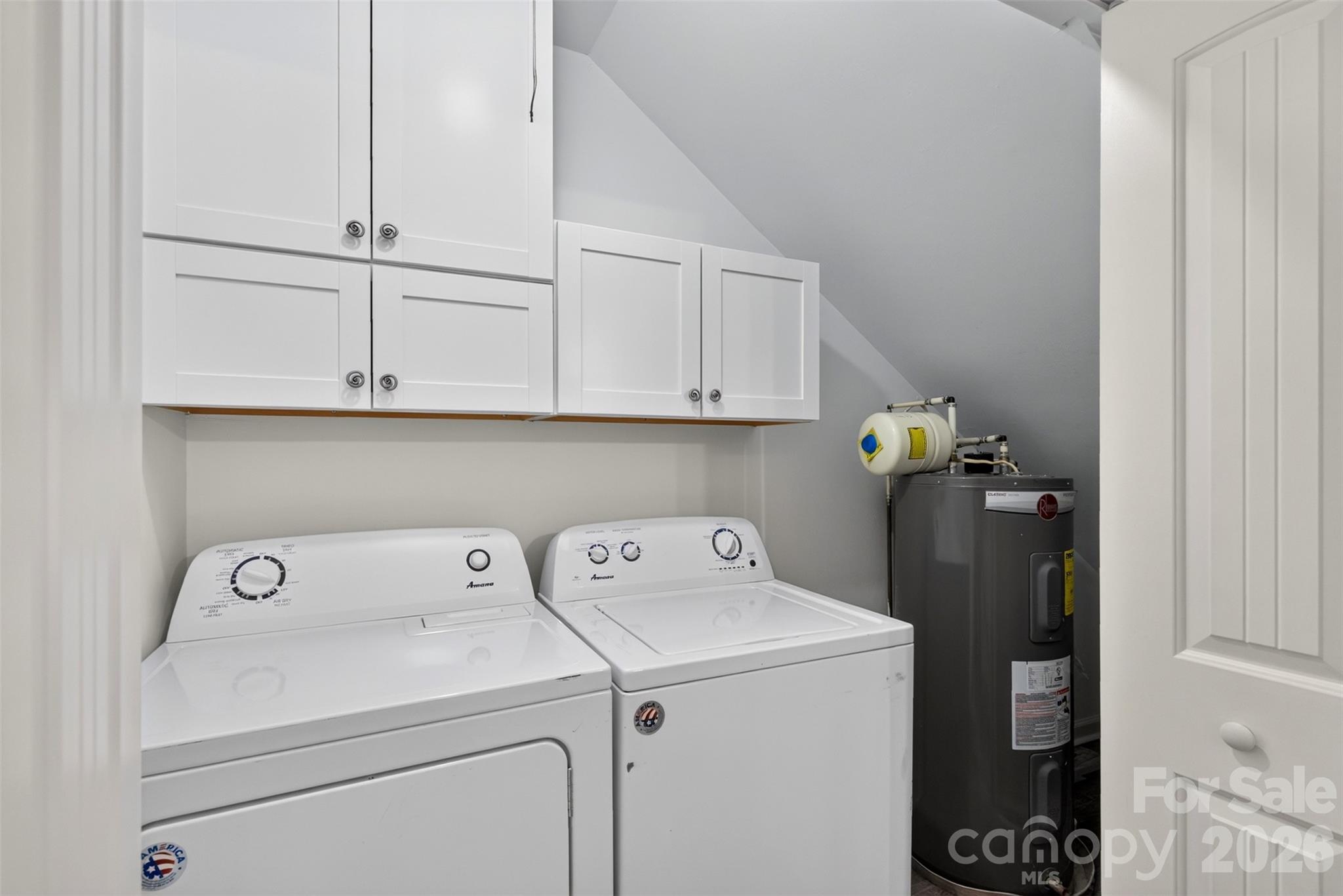 132 Colony Drive Property Photo 3