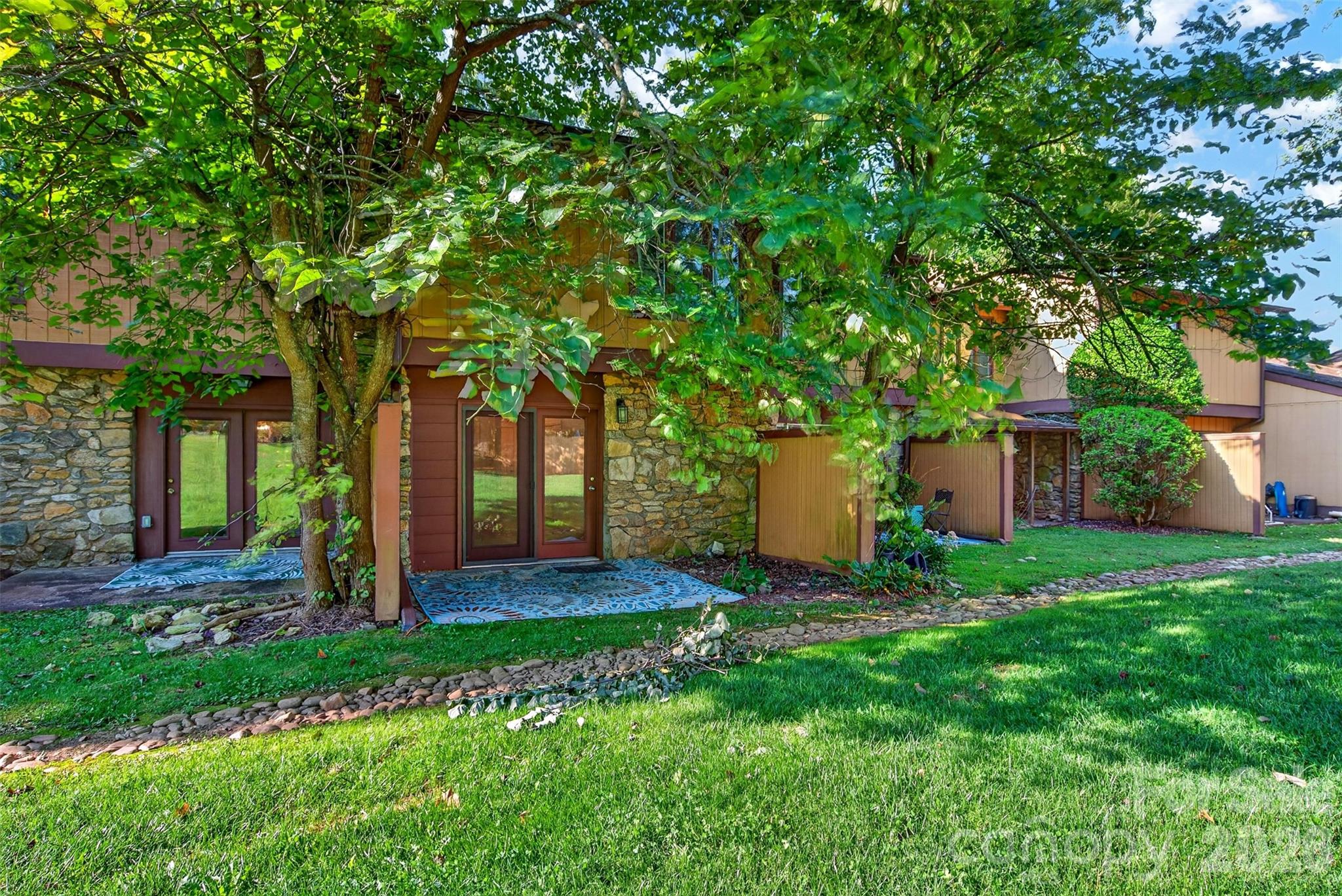 132 Colony Drive Property Photo 28