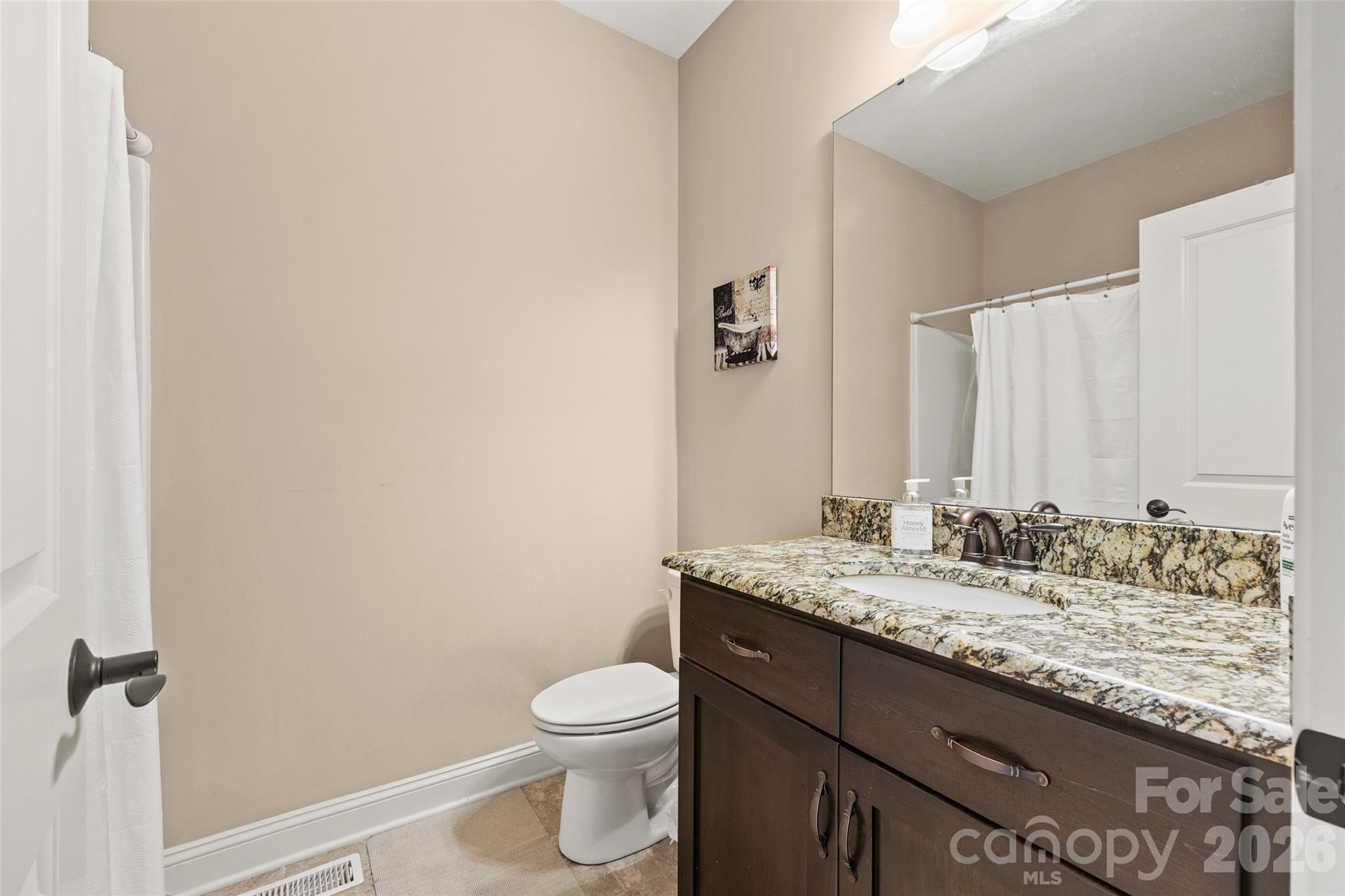 7748 Village Parkway Property Photo 20