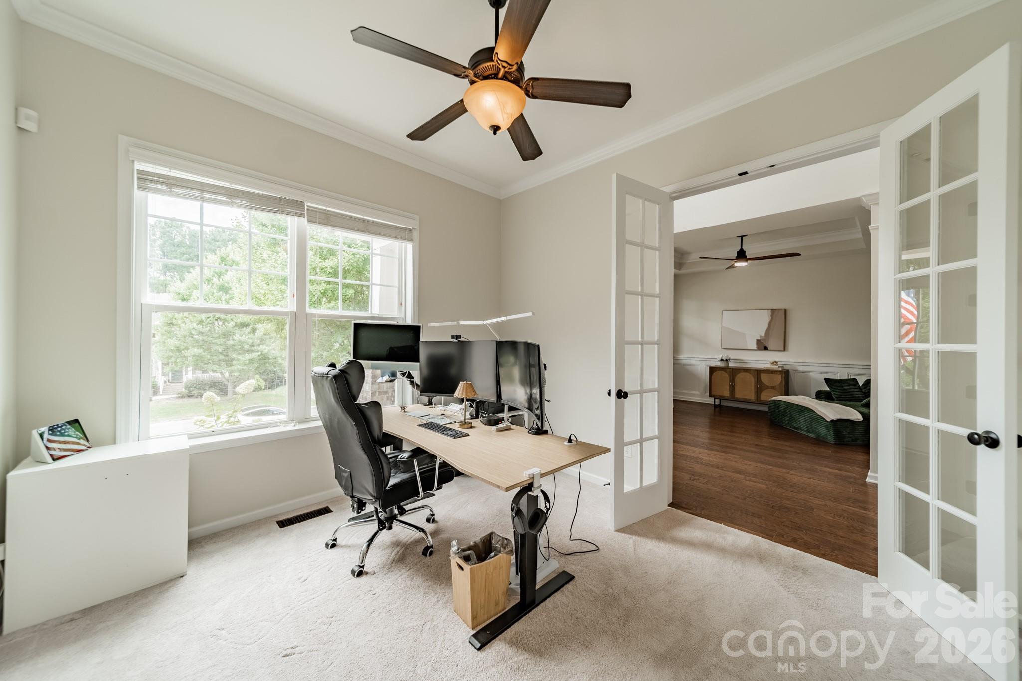 317 Holdsworth Drive Property Photo 11