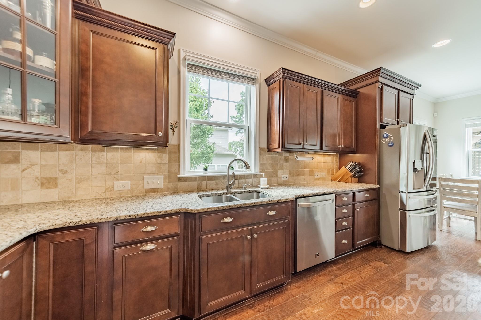 317 Holdsworth Drive Property Photo 17