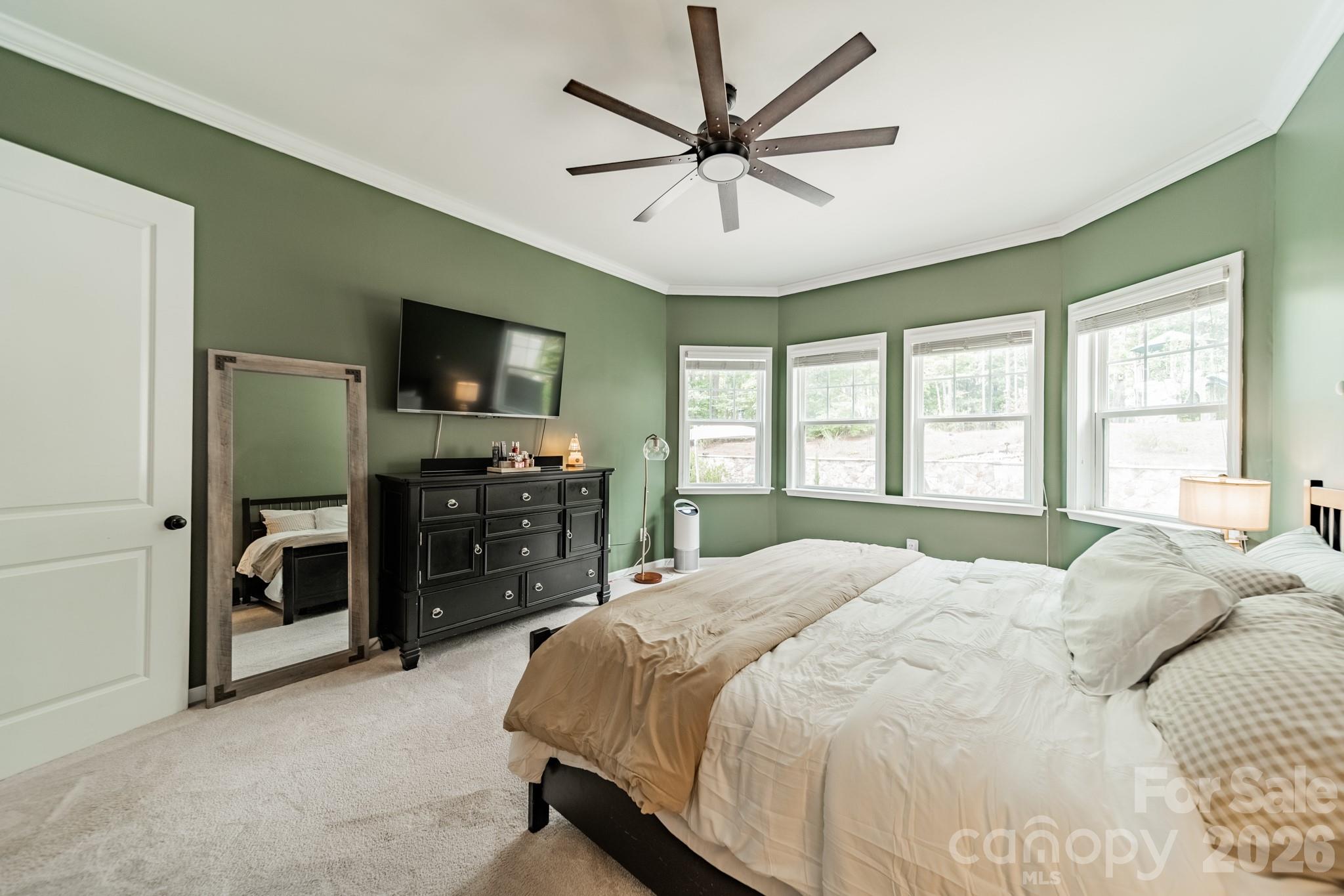 317 Holdsworth Drive Property Photo 21