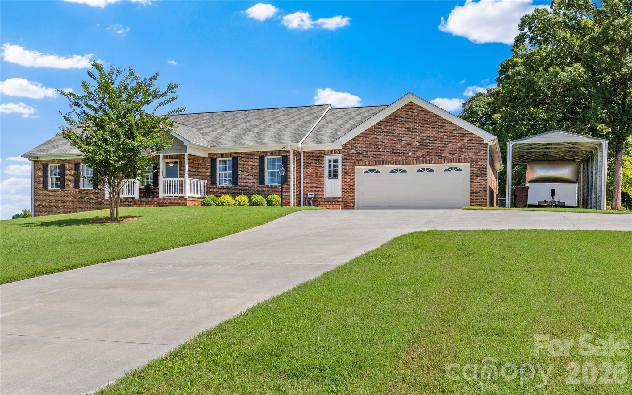 527 Howardtown Circle Property Photo 3