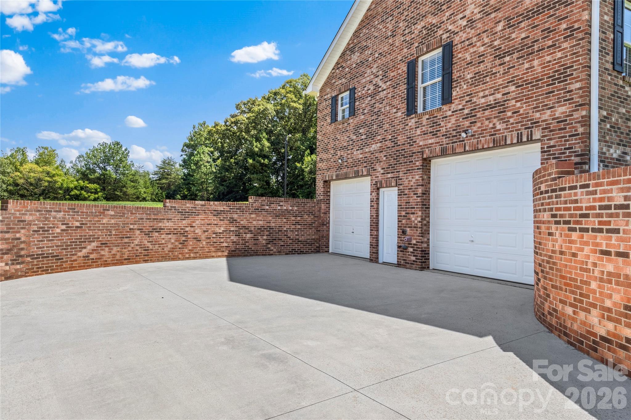 527 Howardtown Circle Property Photo 5