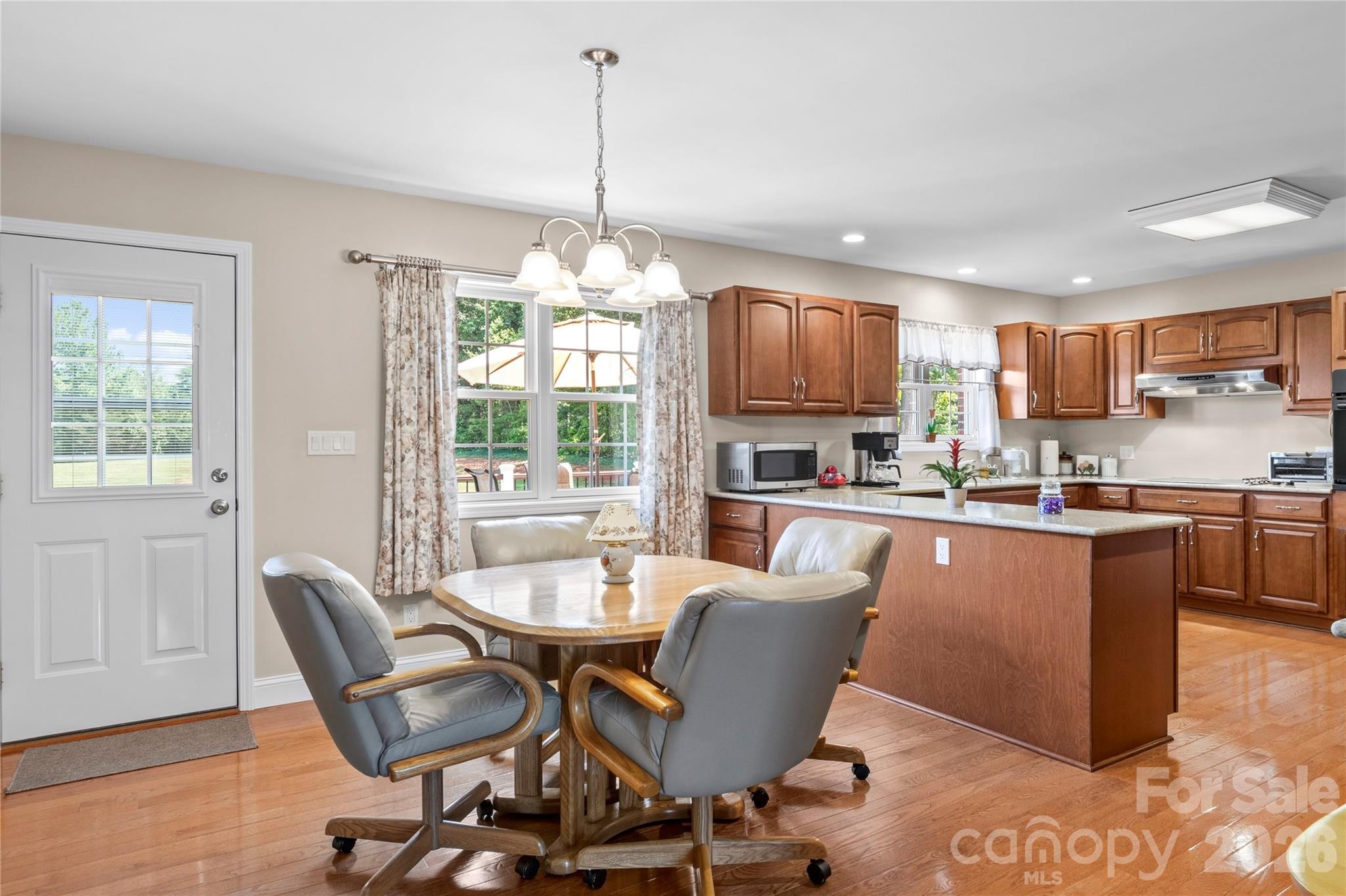 527 Howardtown Circle Property Photo 13