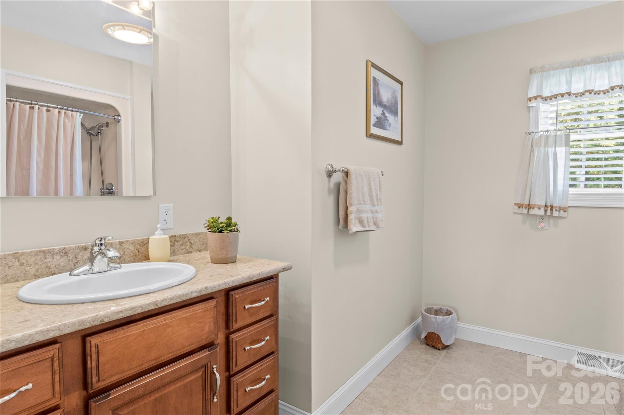 527 Howardtown Circle Property Photo 24