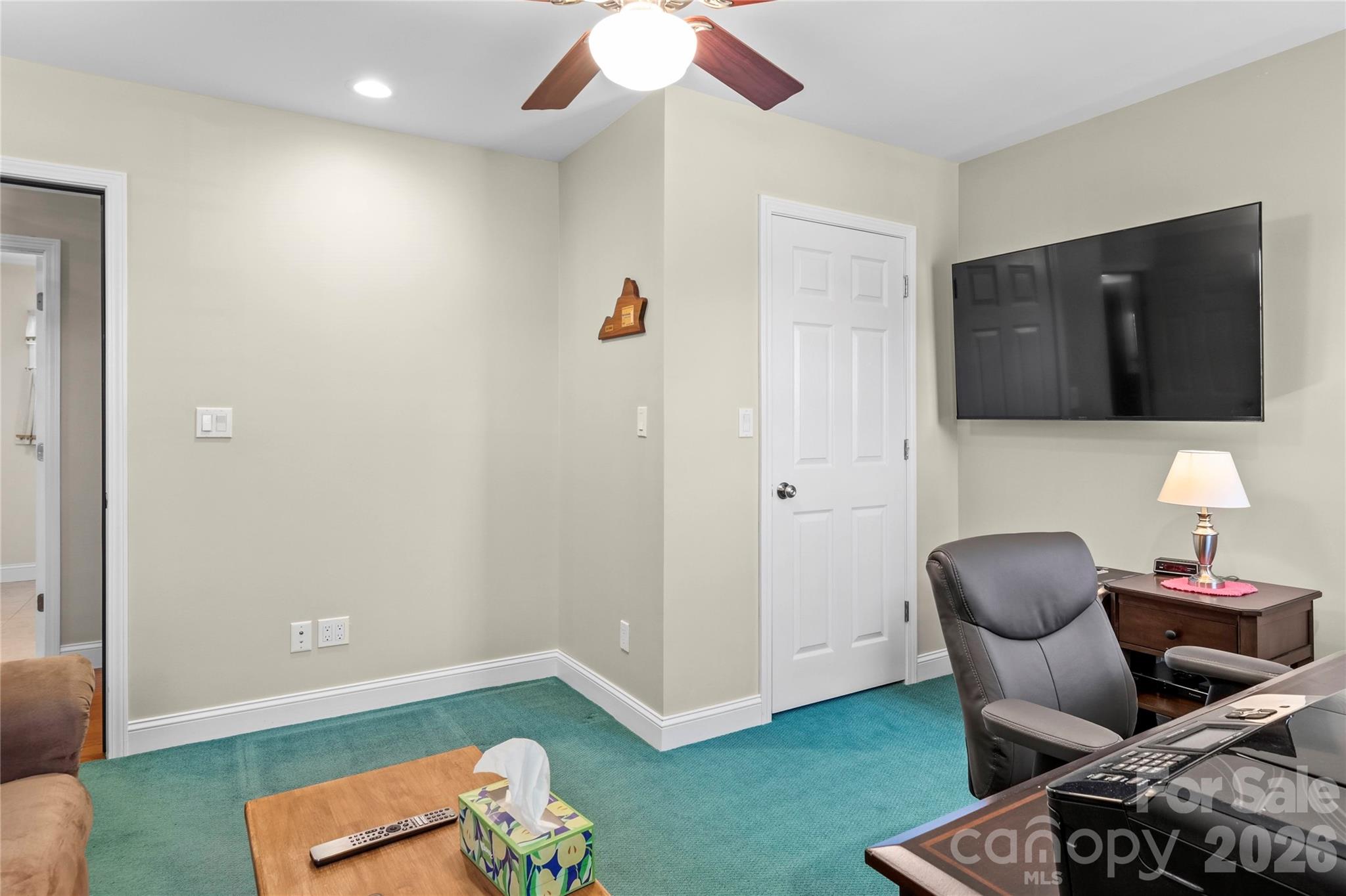 527 Howardtown Circle Property Photo 27