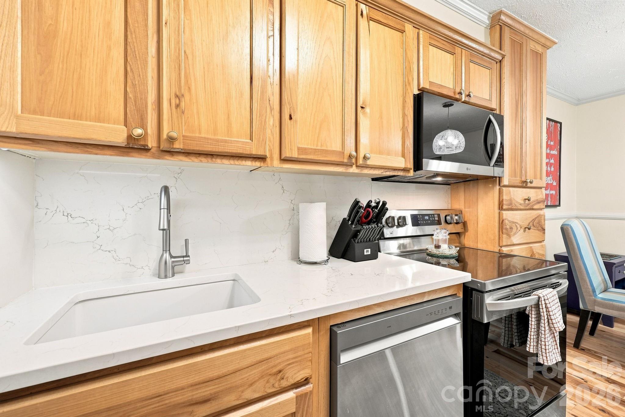 71 Shepard Square 303 Property Photo 5
