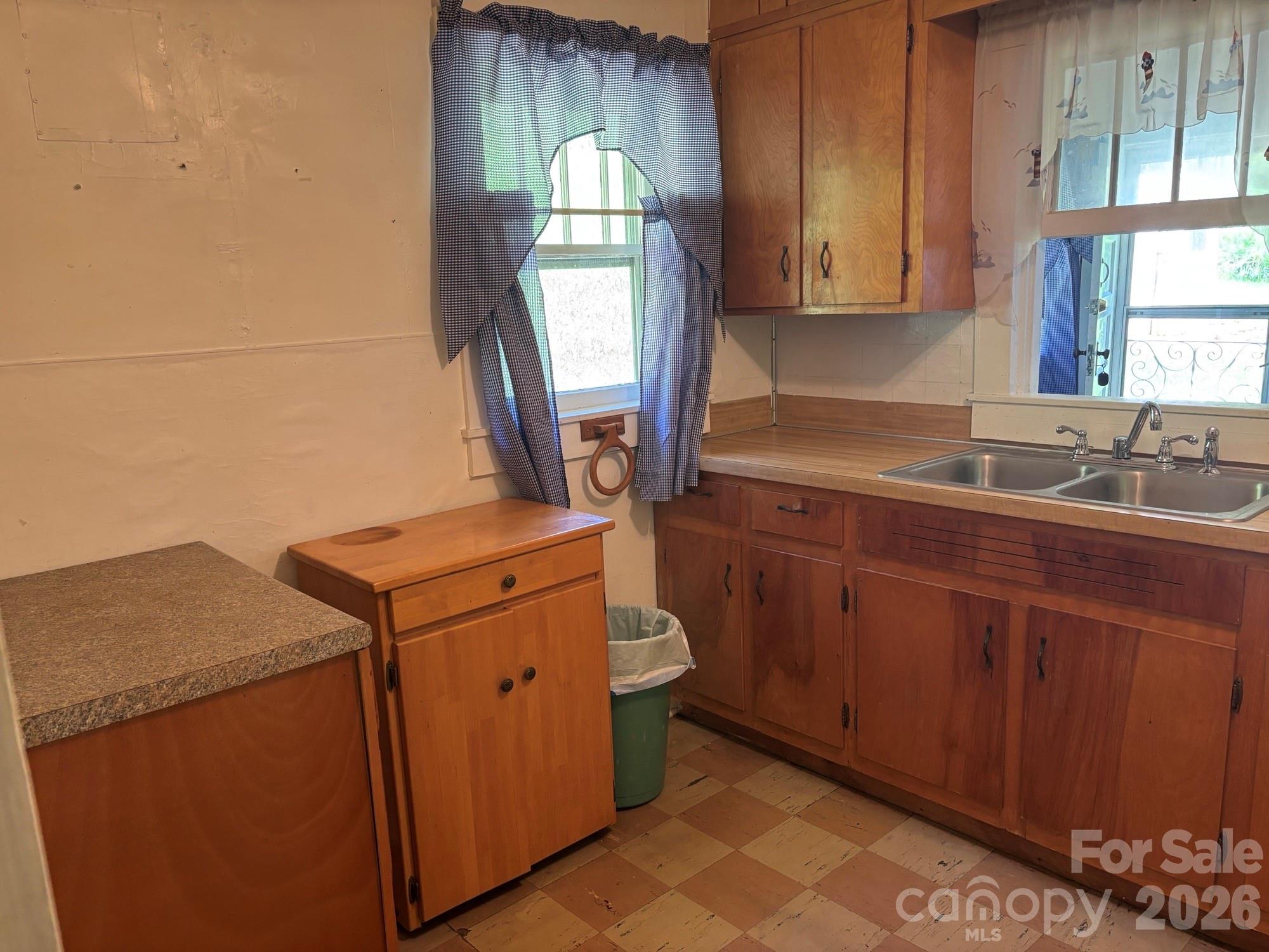 377 Sam Gouge Road Property Photo 4