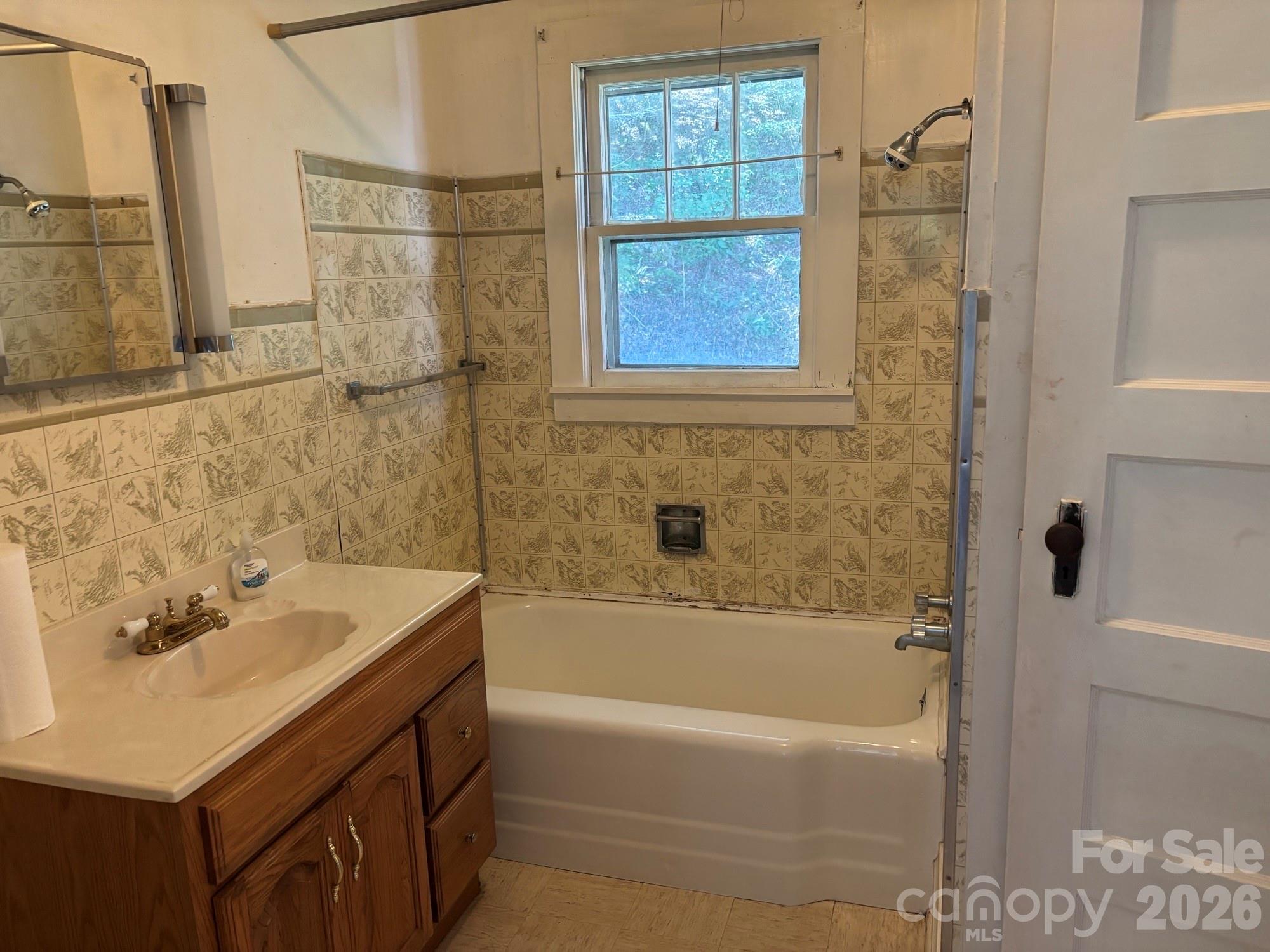 377 Sam Gouge Road Property Photo 15