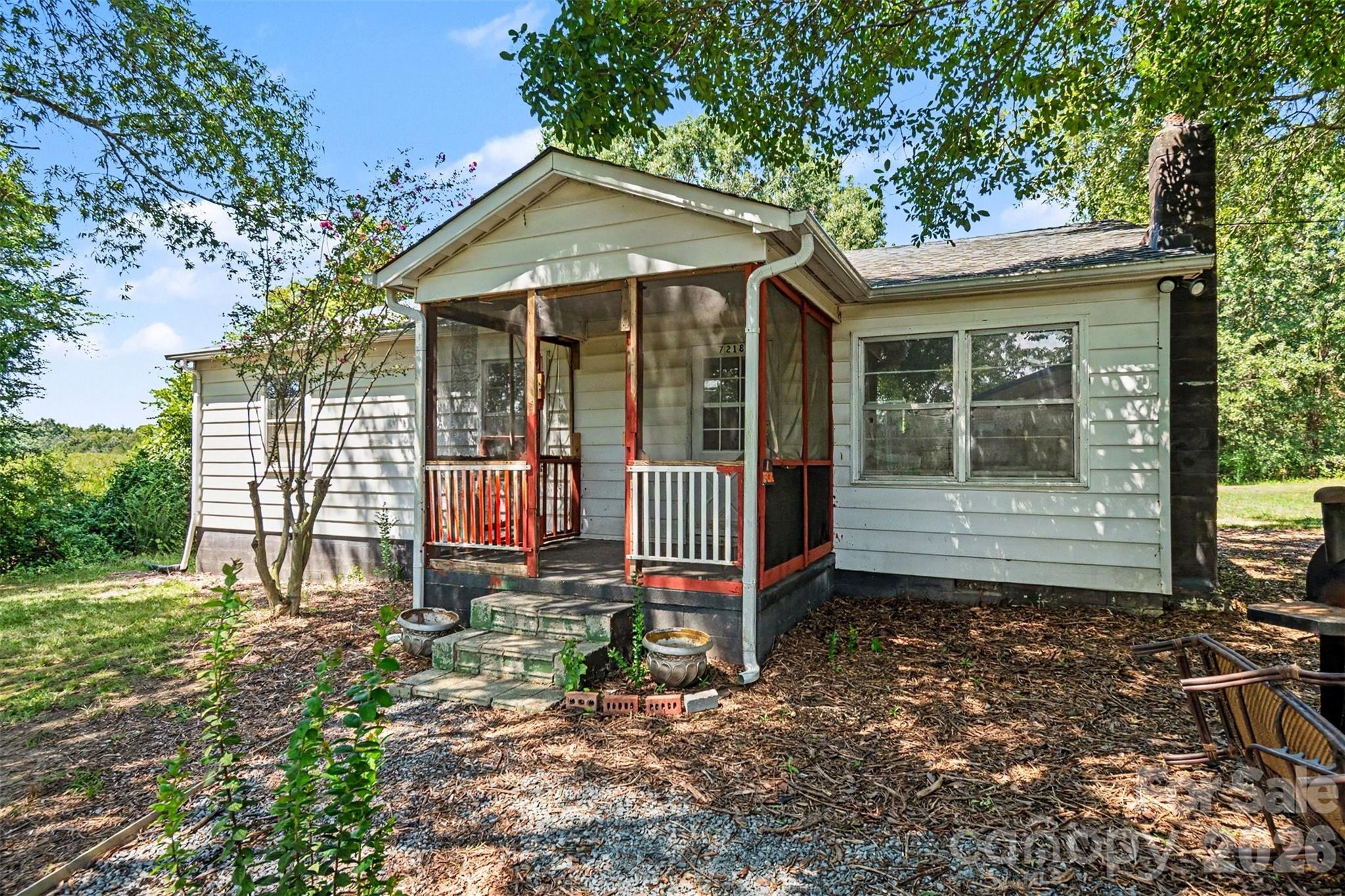 7218 Wolf Pond Road Property Photo 2
