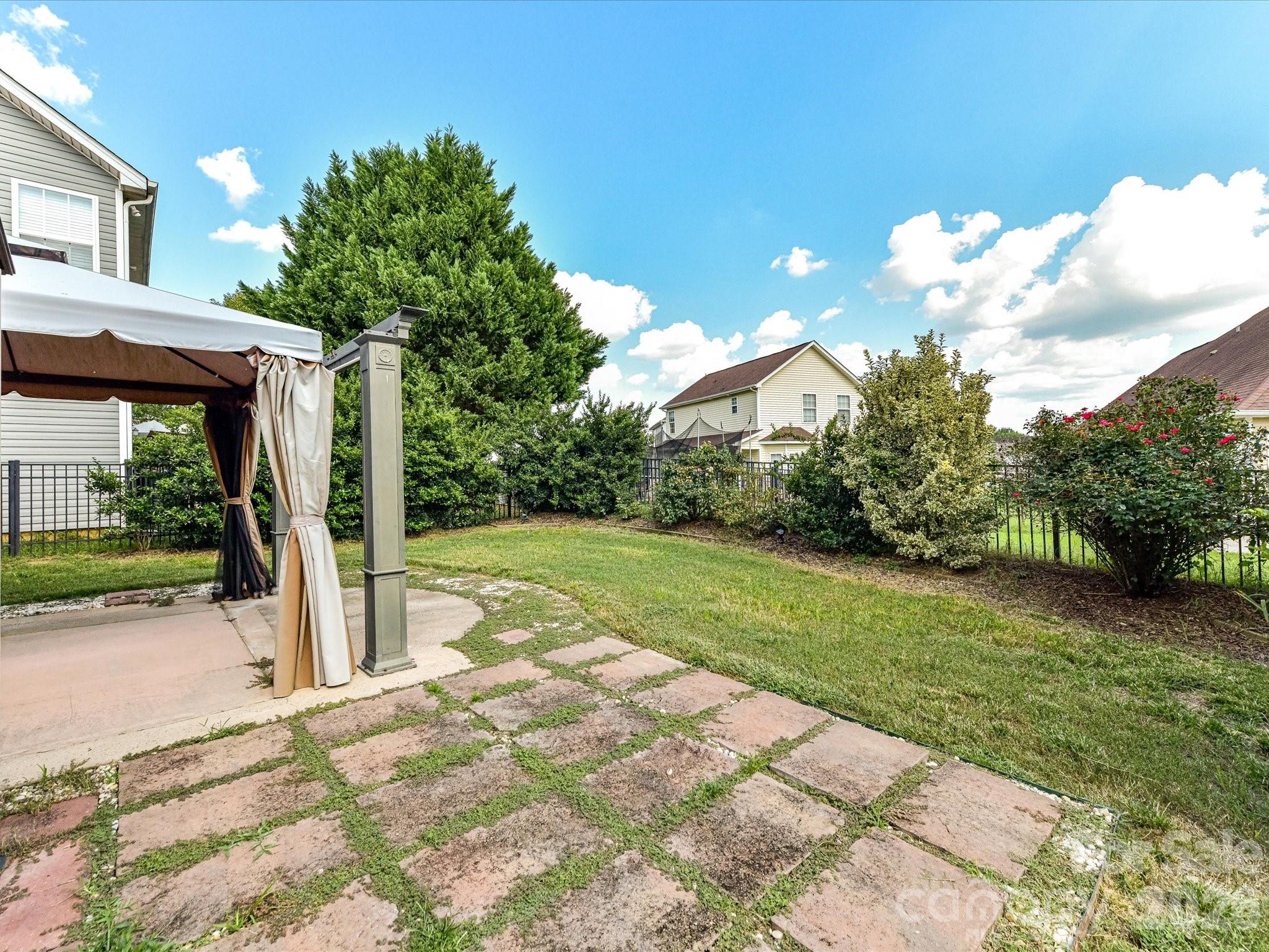 9645 Storybook Avenue Property Photo 33