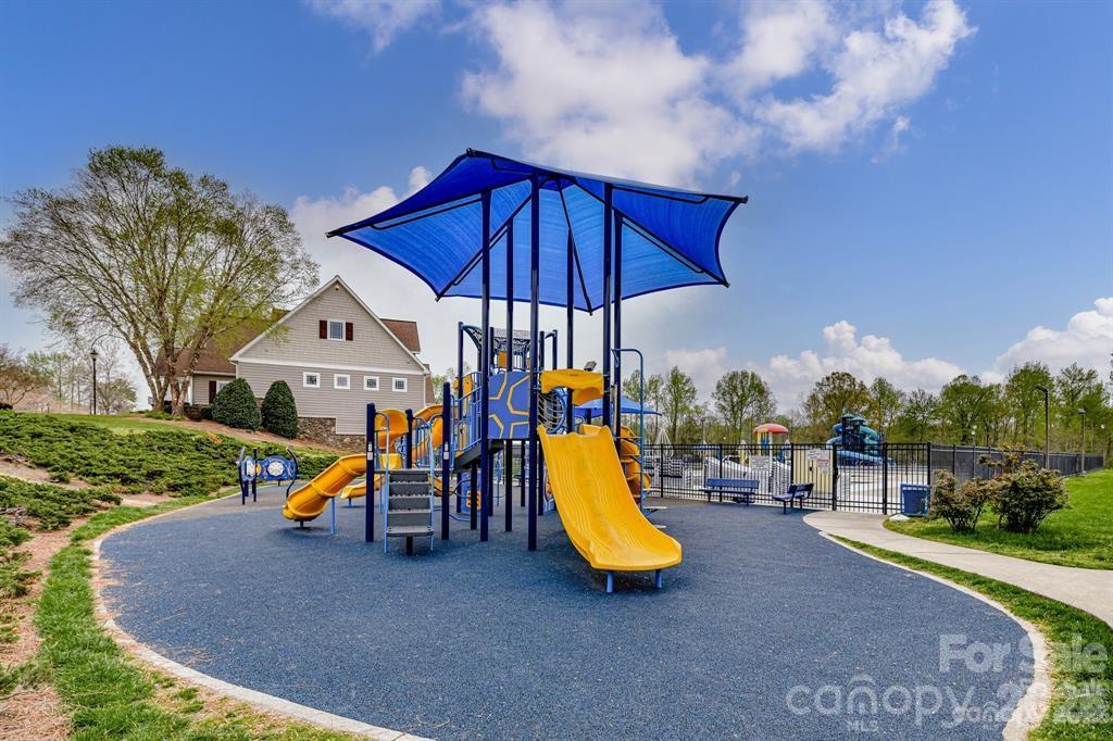 9645 Storybook Avenue Property Photo 46