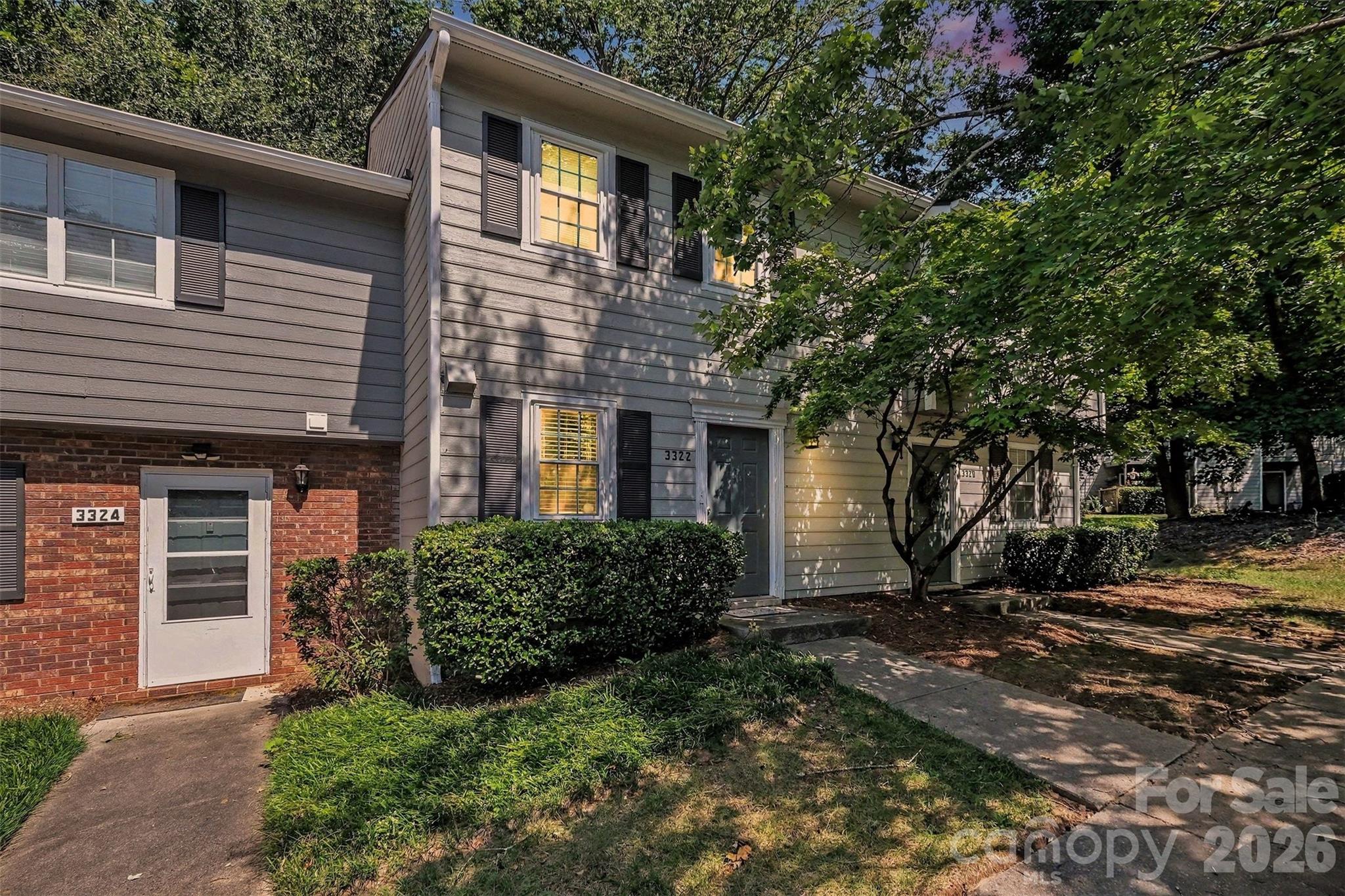 3322 Heathstead Place Property Photo 2