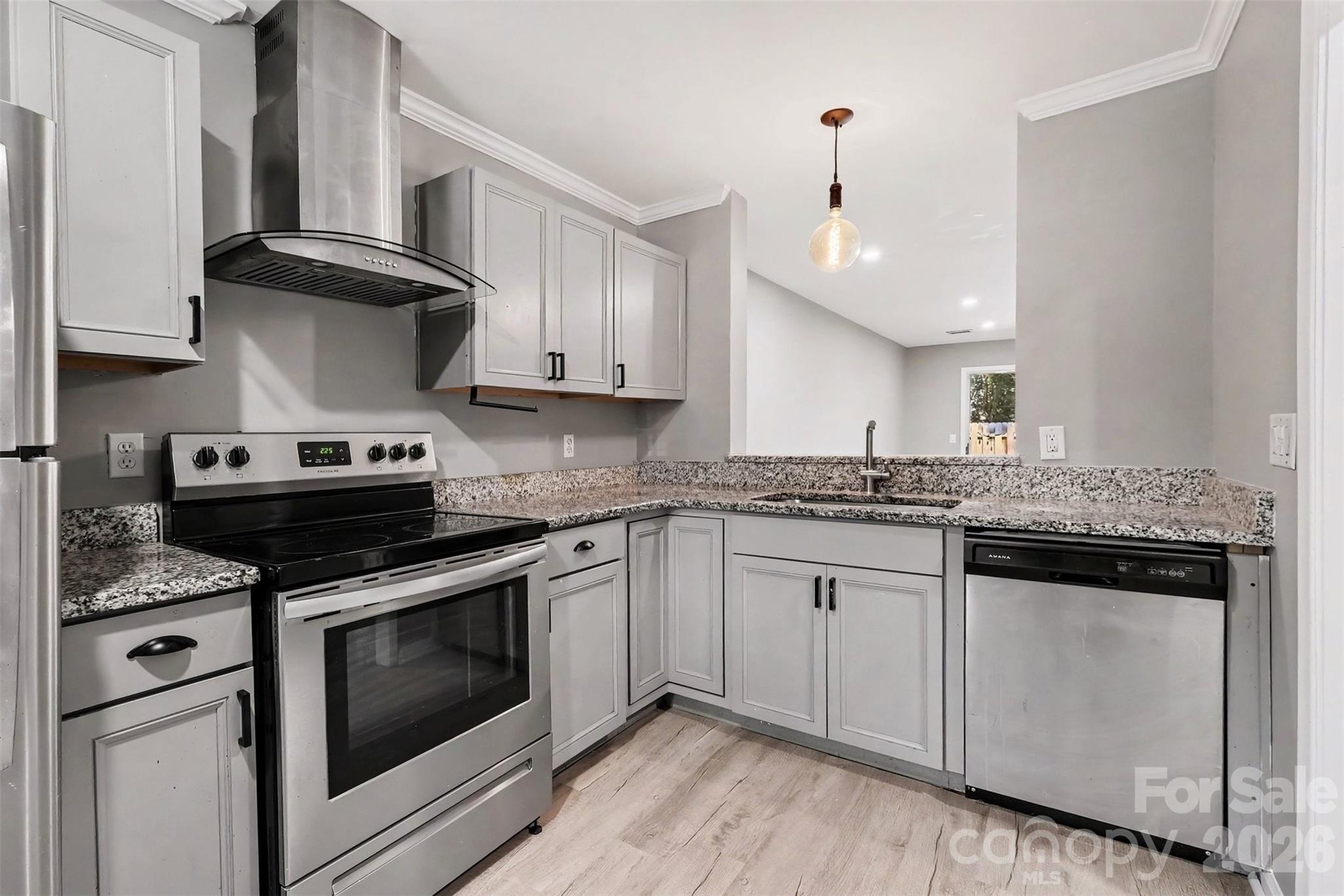 3322 Heathstead Place Property Photo 7