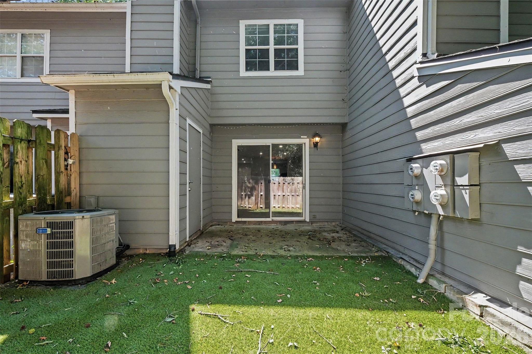 3322 Heathstead Place Property Photo 22