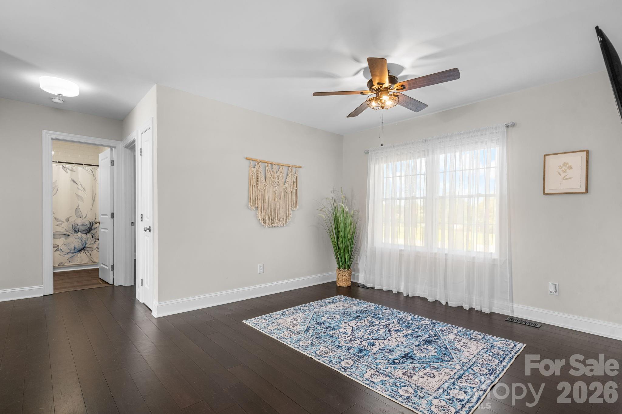 4889 Carpenter Road Property Photo 9
