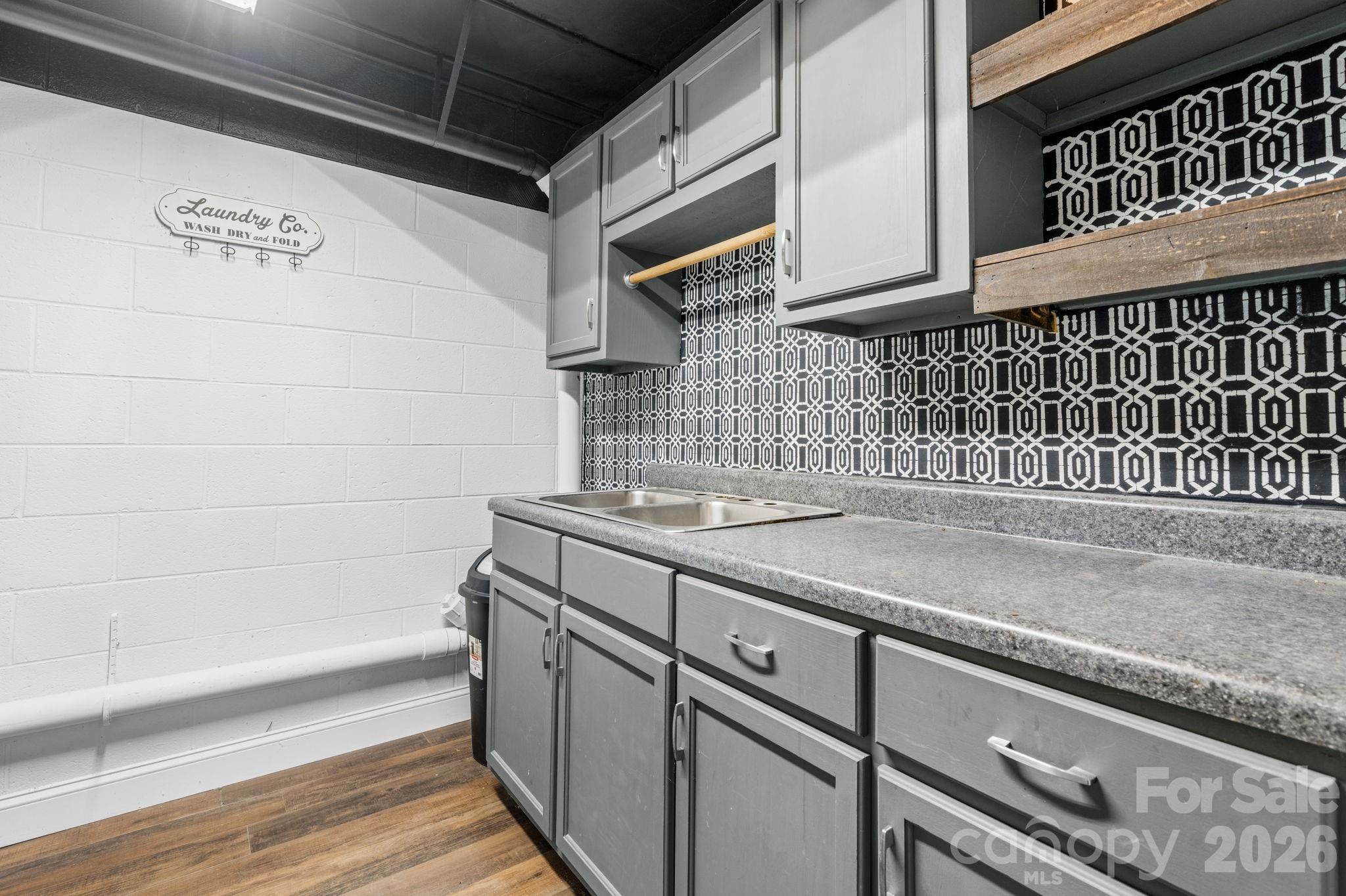 4889 Carpenter Road Property Photo 23
