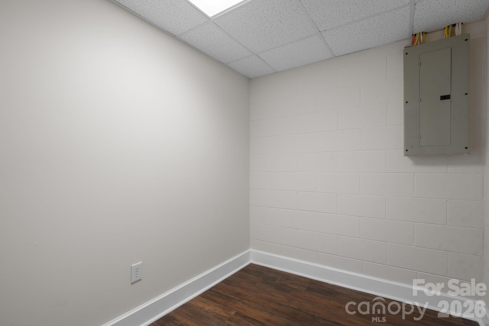4889 Carpenter Road Property Photo 24