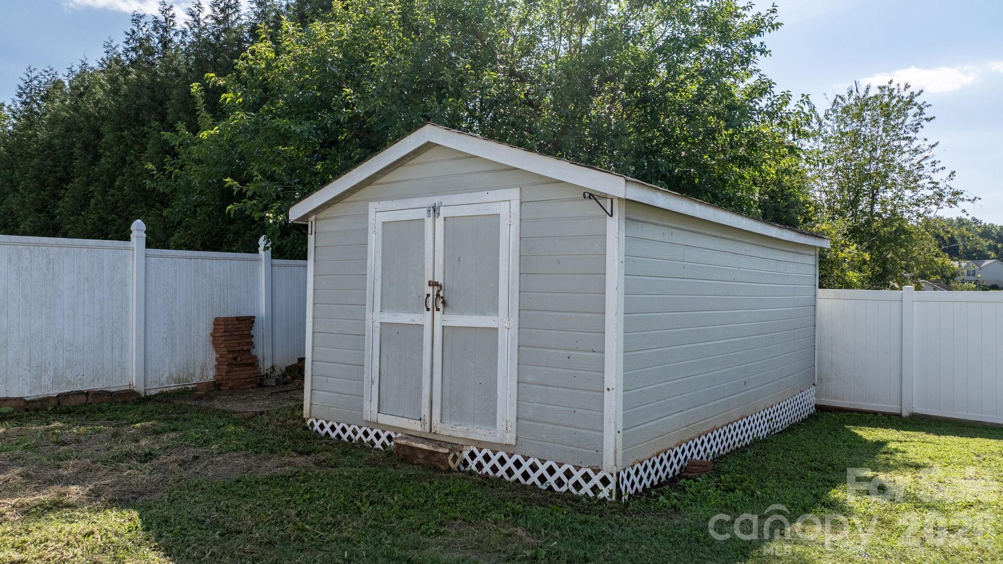 4889 Carpenter Road Property Photo 29