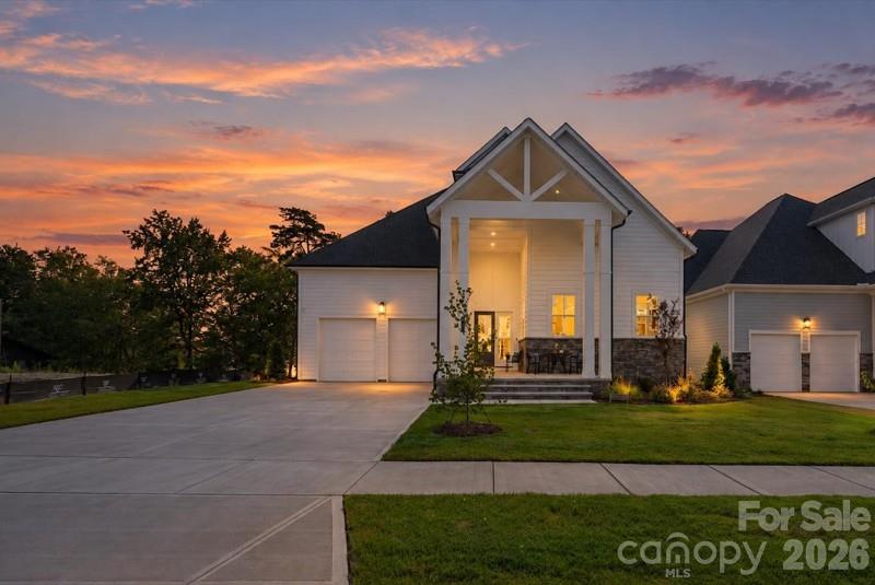 4531 Splash Trail Property Photo 1