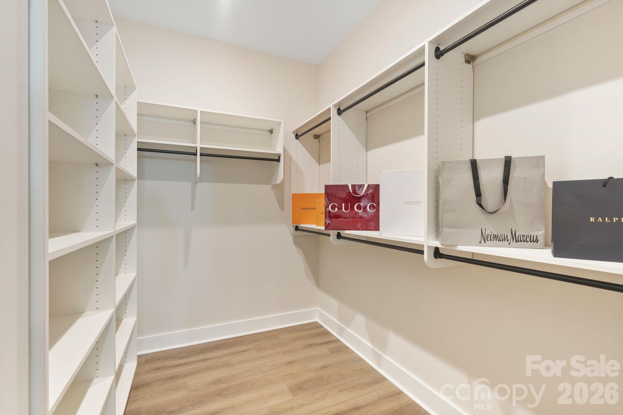 4531 Splash Trail Property Photo 16