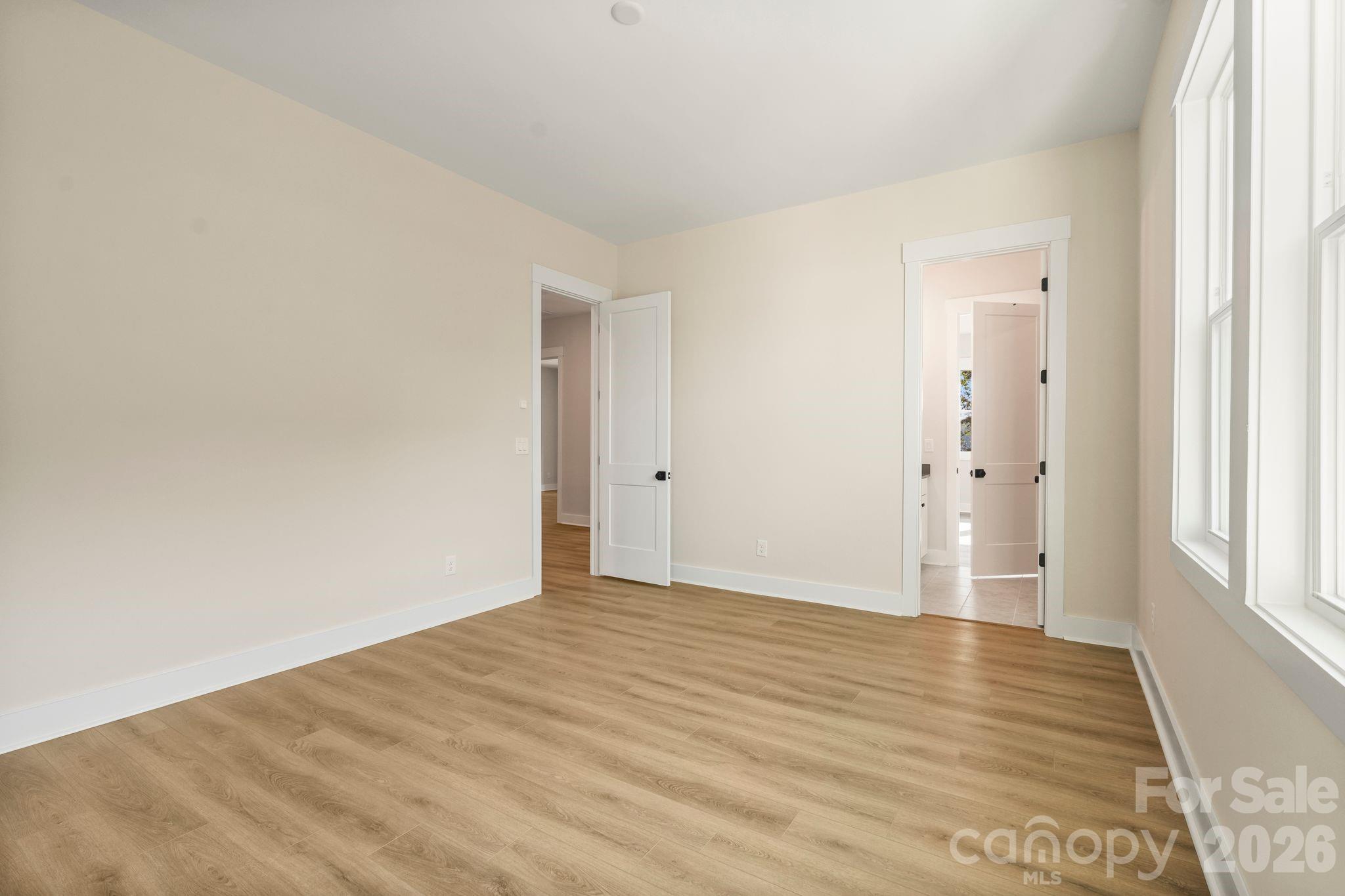 4531 Splash Trail Property Photo 24