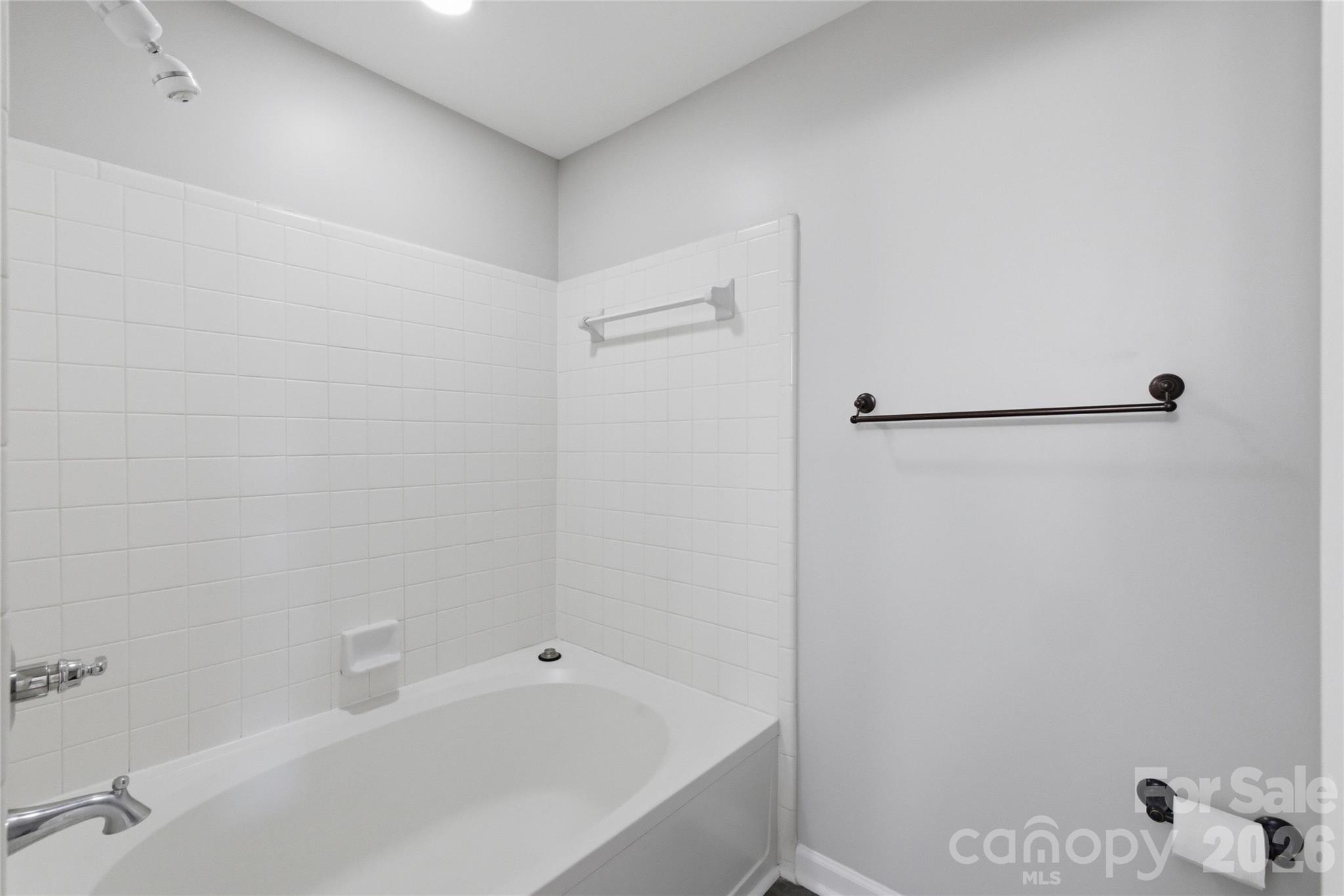 18705 Vineyard Point Lane 48 Property Photo 8