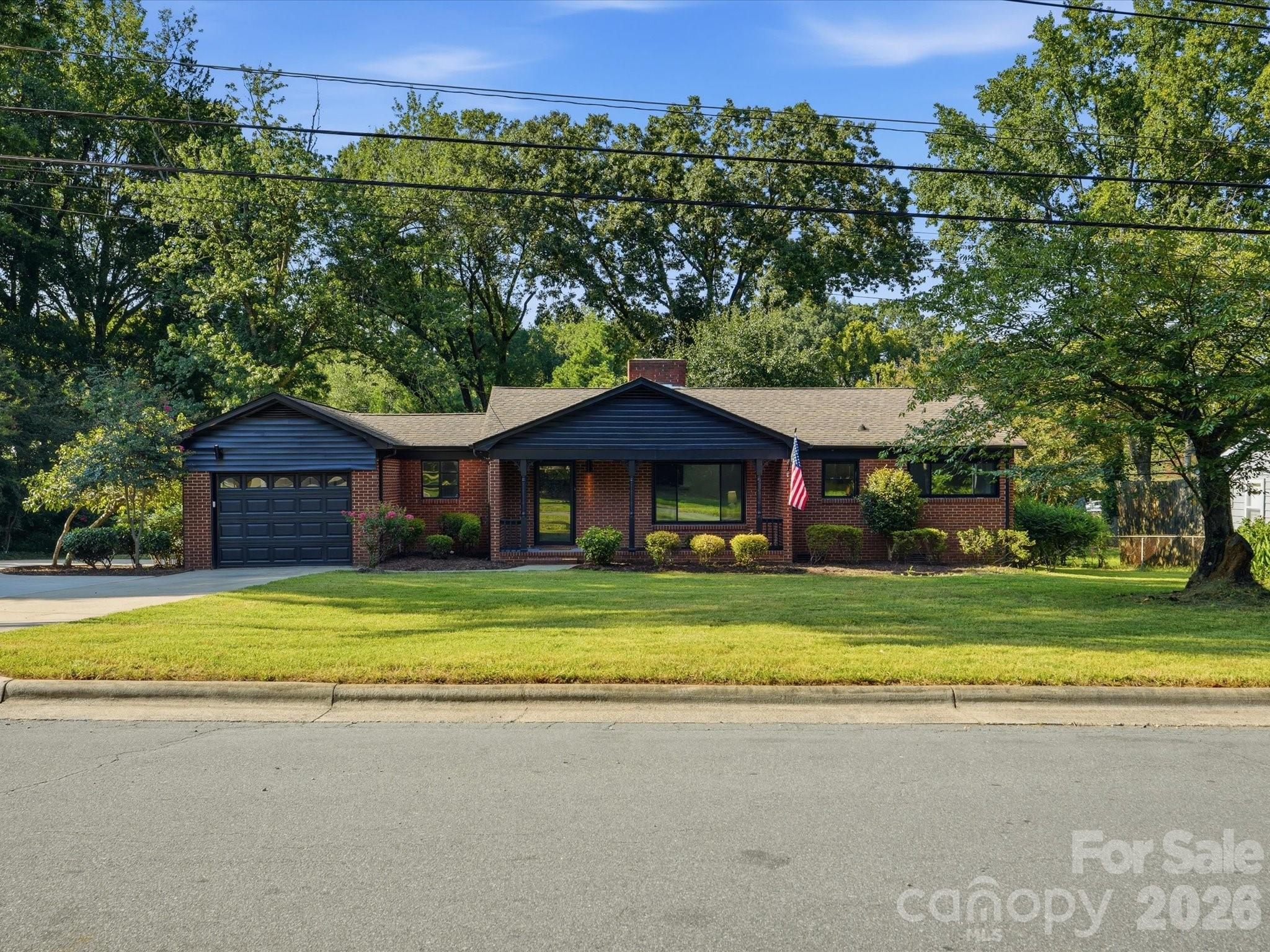 5701 Wilora Lake Road Property Photo 1