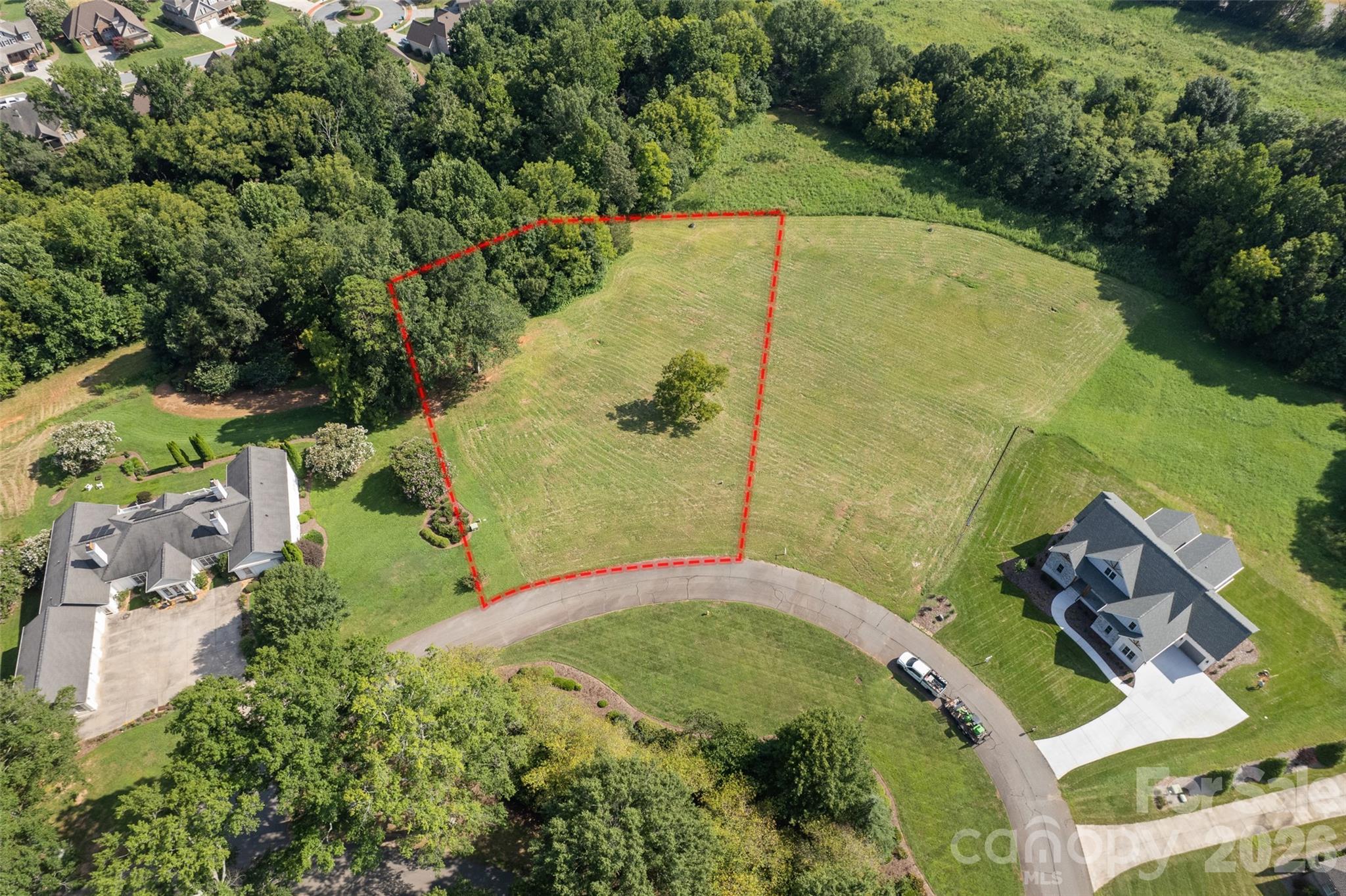 3925 Valley View Circle Property Photo 4