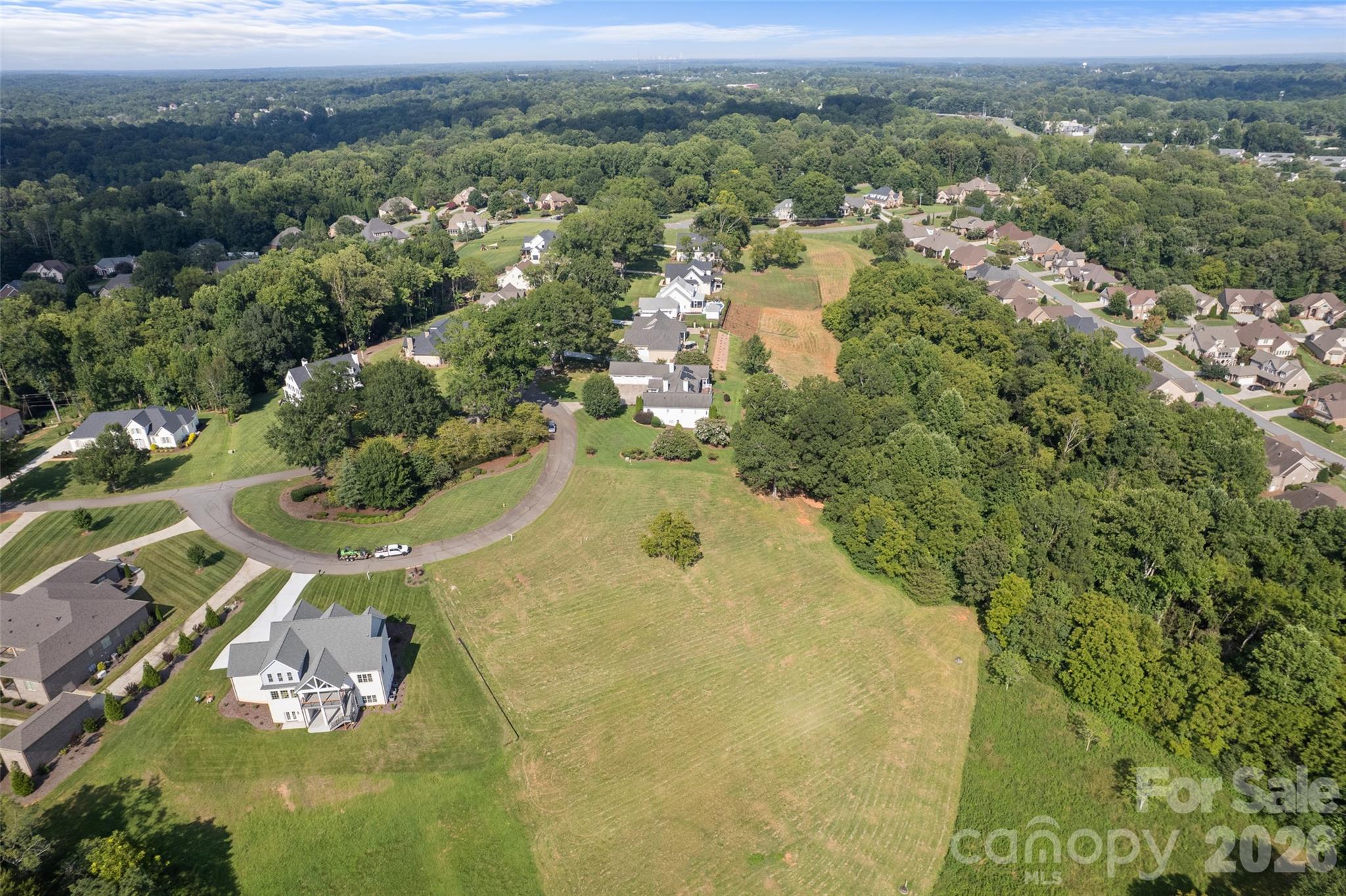 3925 Valley View Circle Property Photo 8