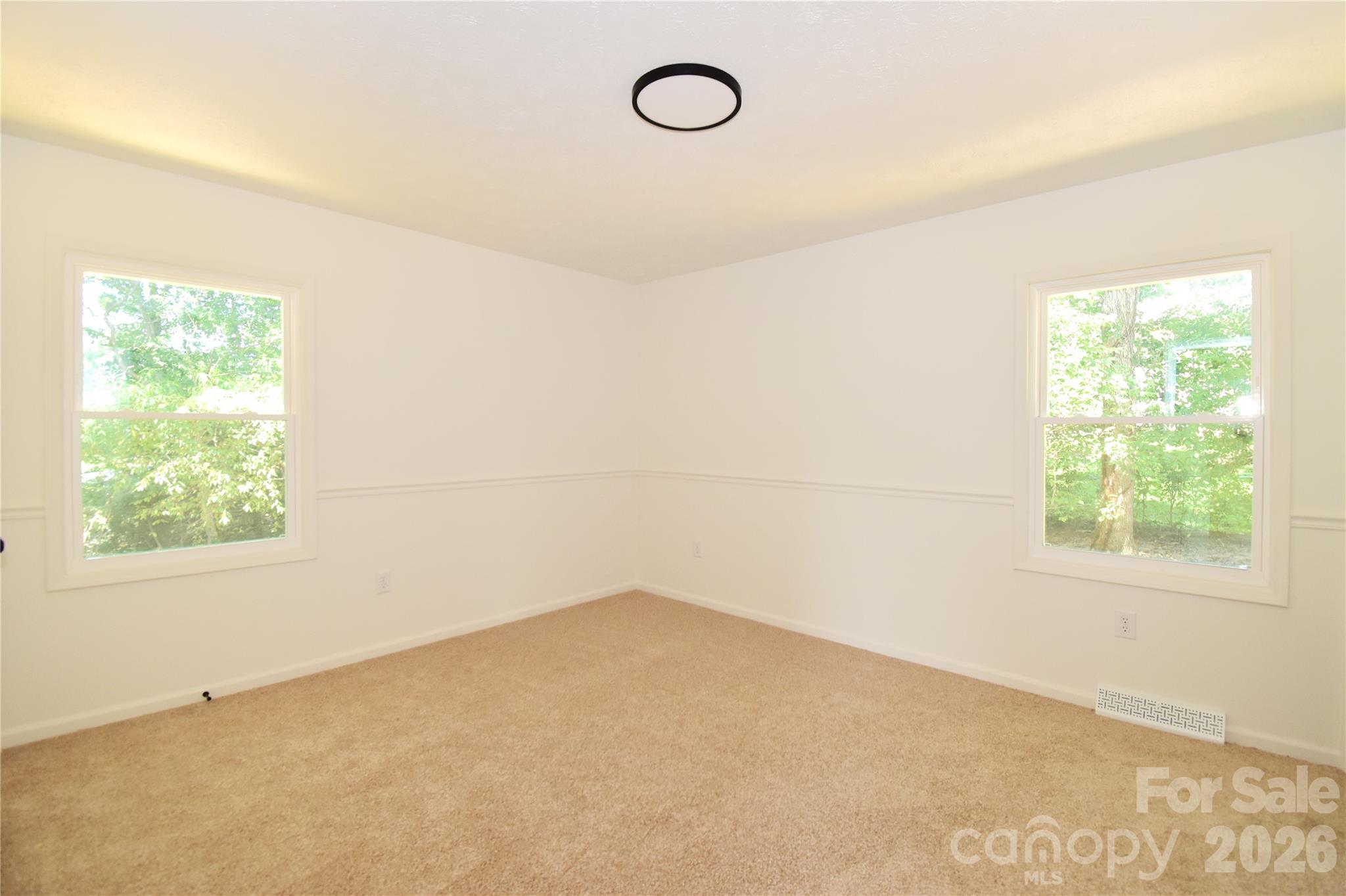 19 S Ridge Place Property Photo 12