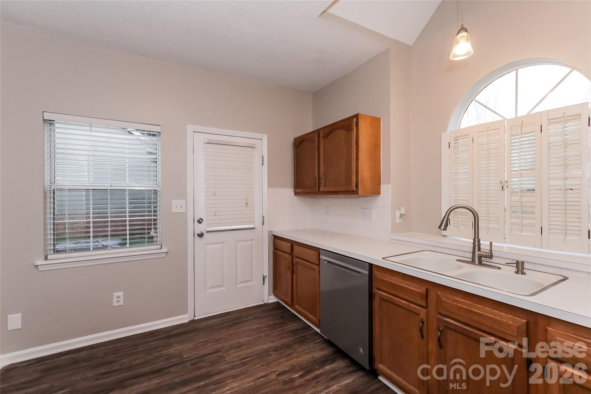 11331 Clayford Ridge Property Photo 3