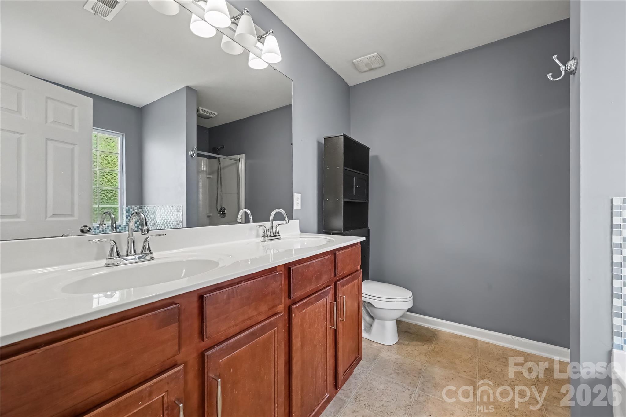 4418332 Property Photo 21