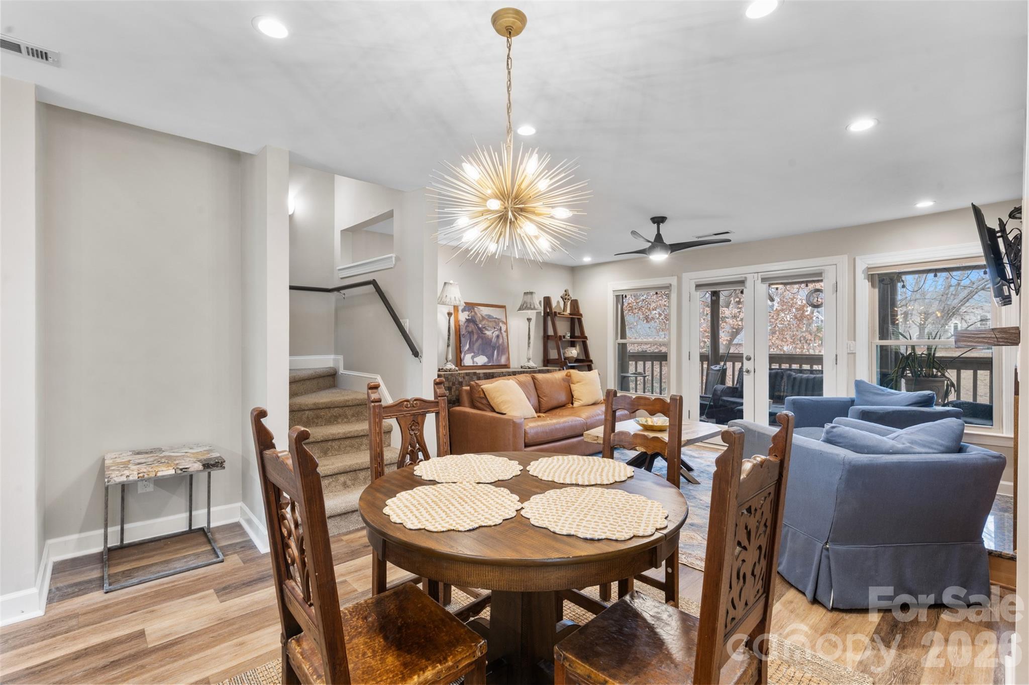 13820 Queens Harbor Road Property Photo 11