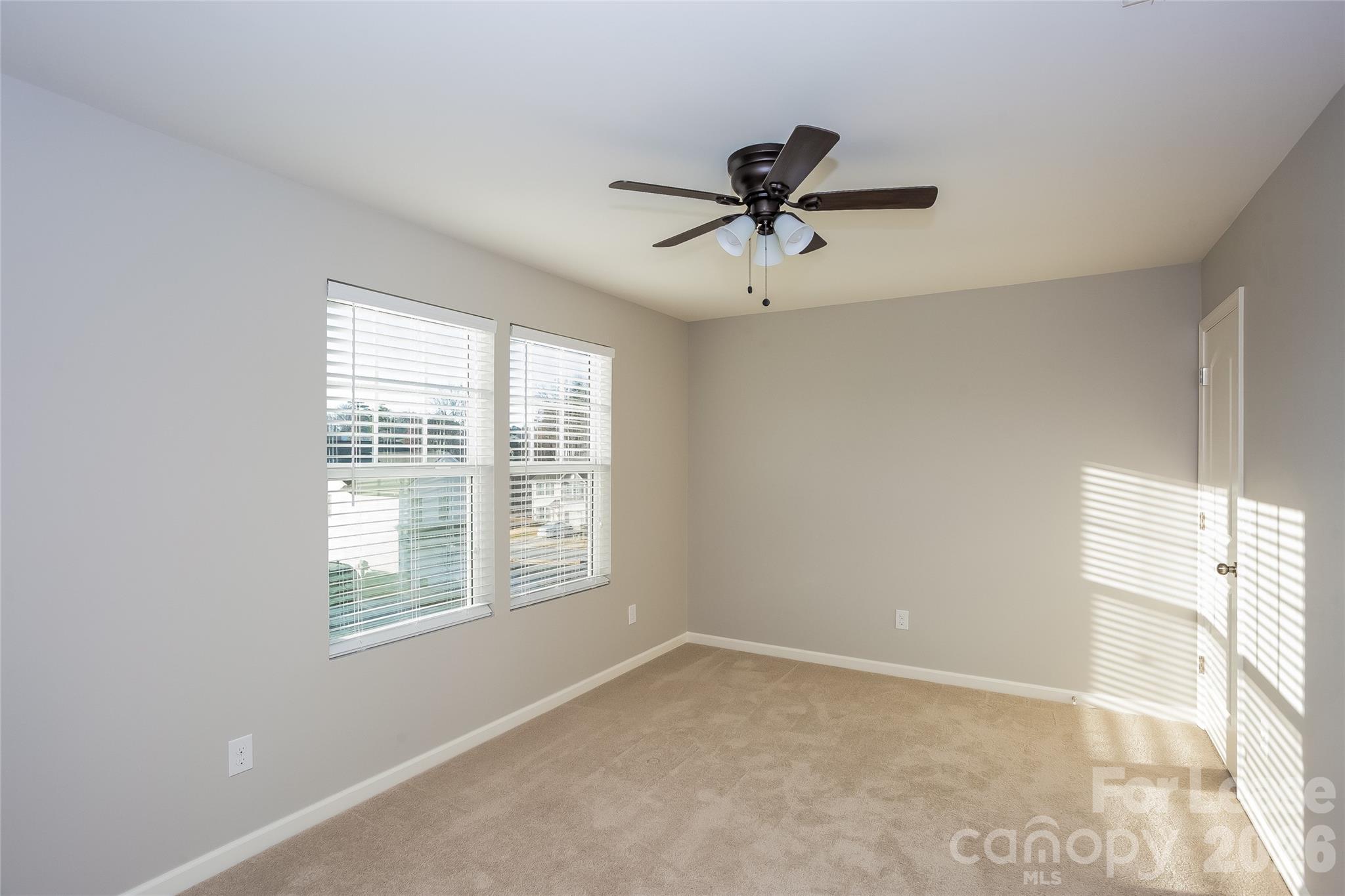 1072 Ramsgate Drive Property Photo 9