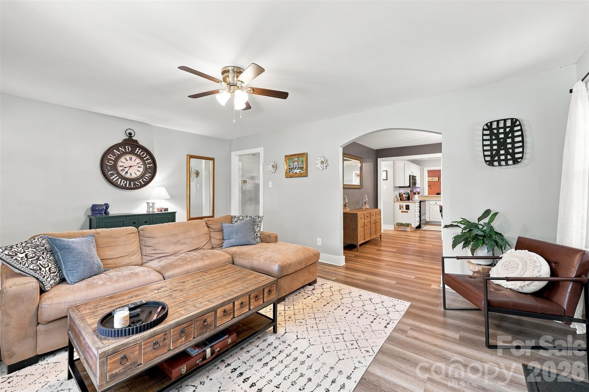 208 Barron Park Property Photo 7