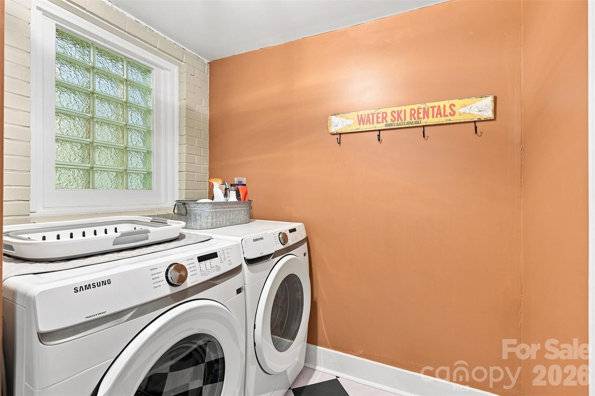 208 Barron Park Property Photo 17