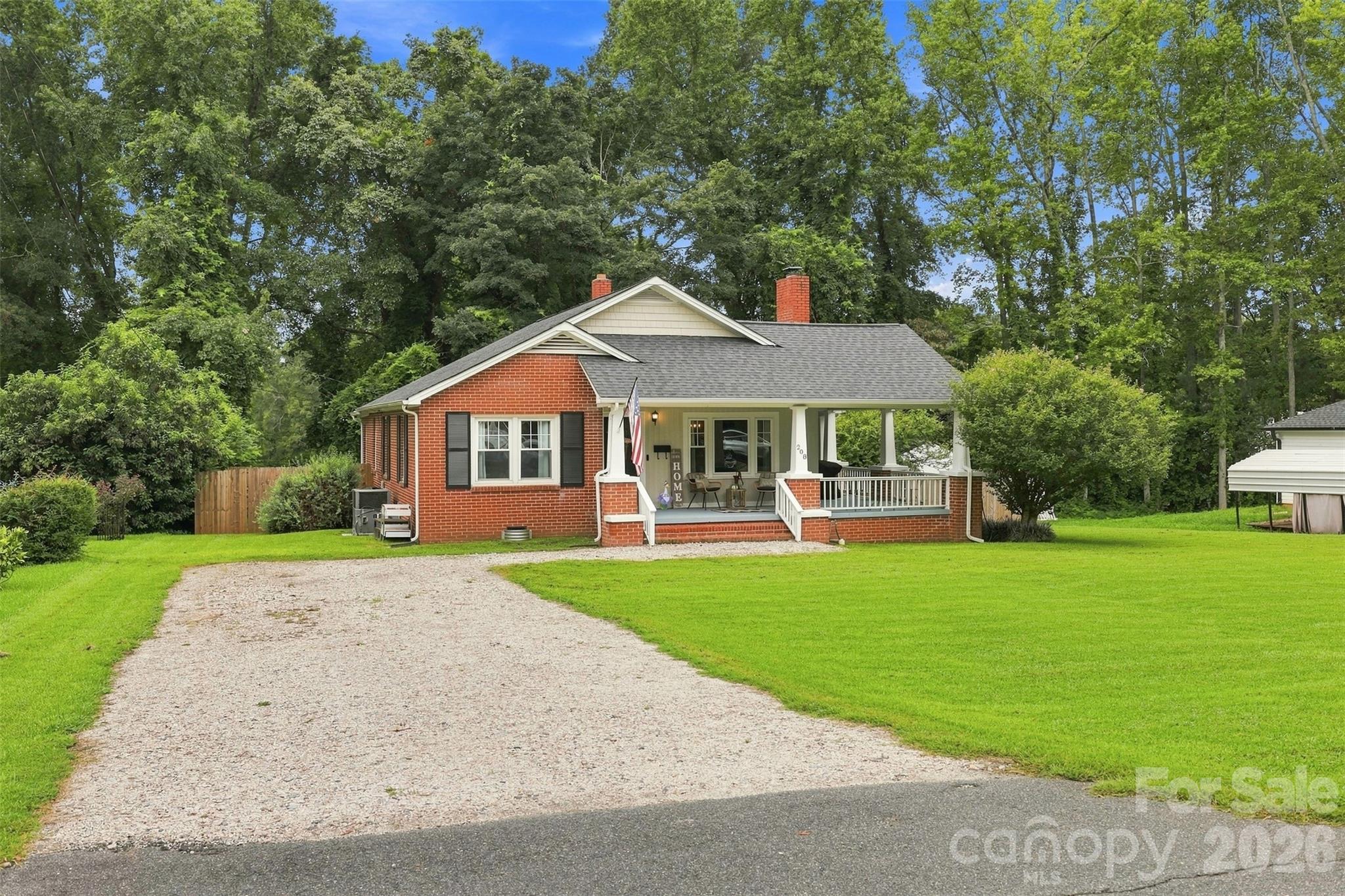 208 Barron Park Property Photo 26