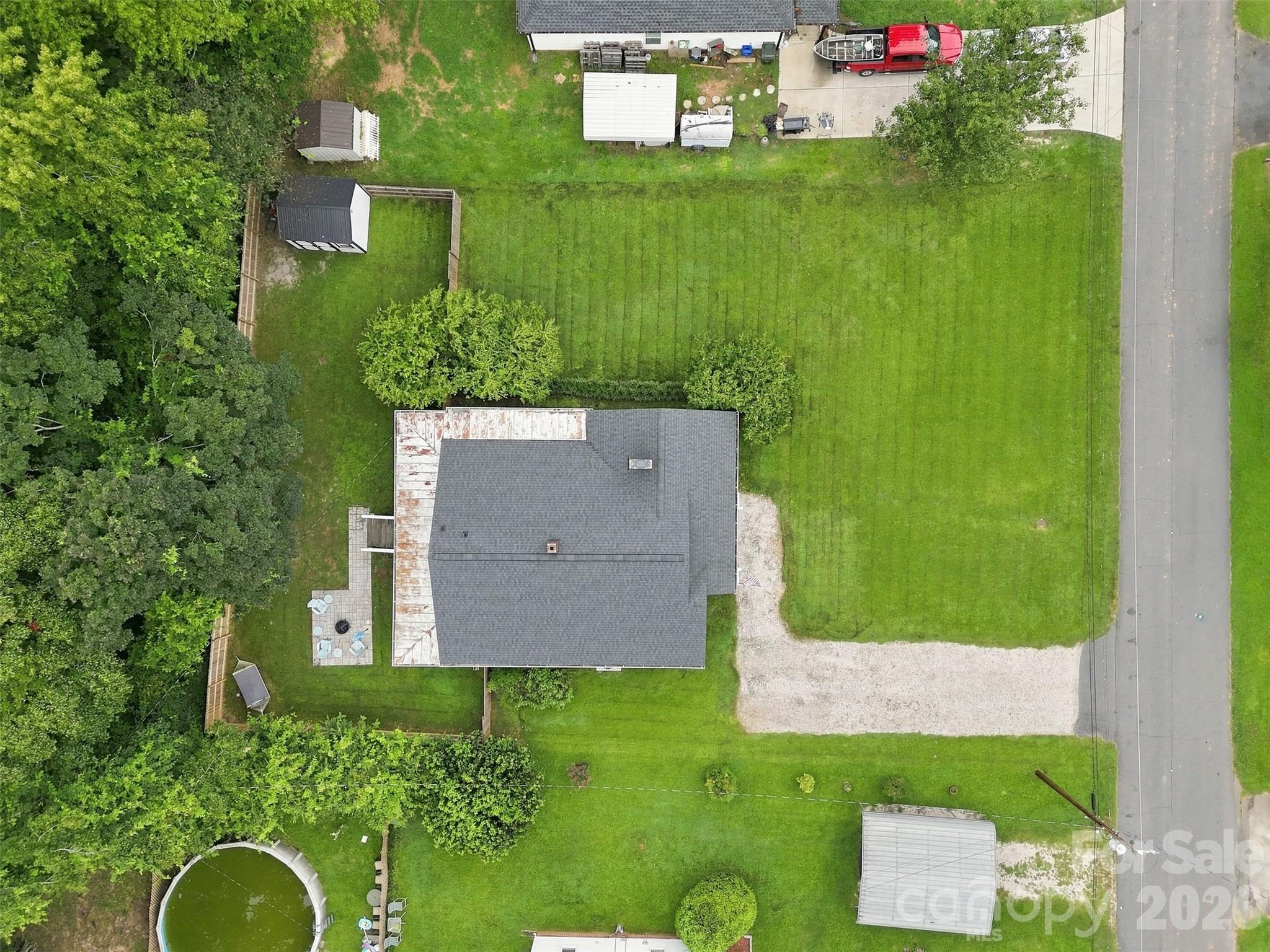 208 Barron Park Property Photo 35