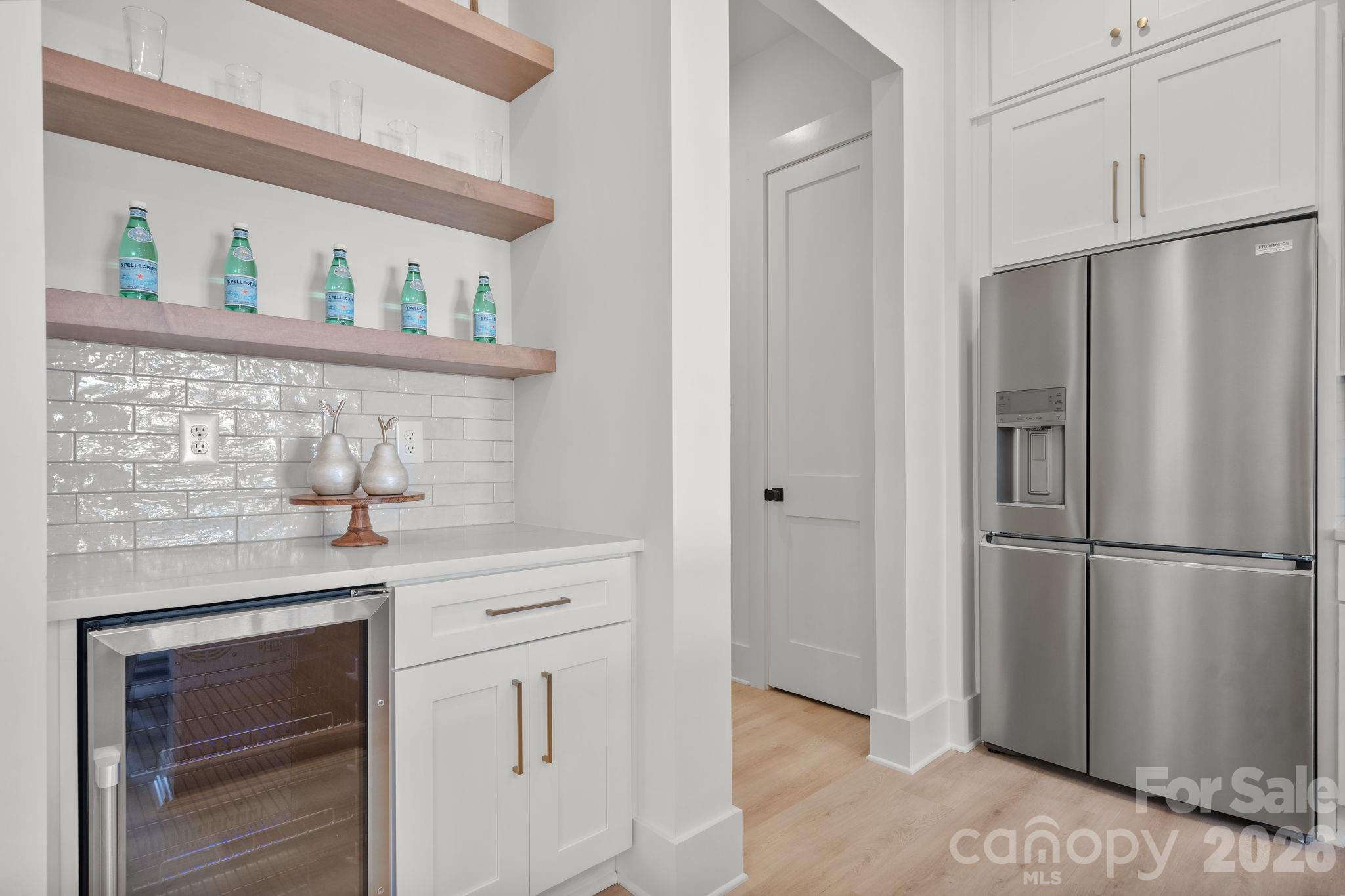 126 Jentri Way 19 Property Photo 6