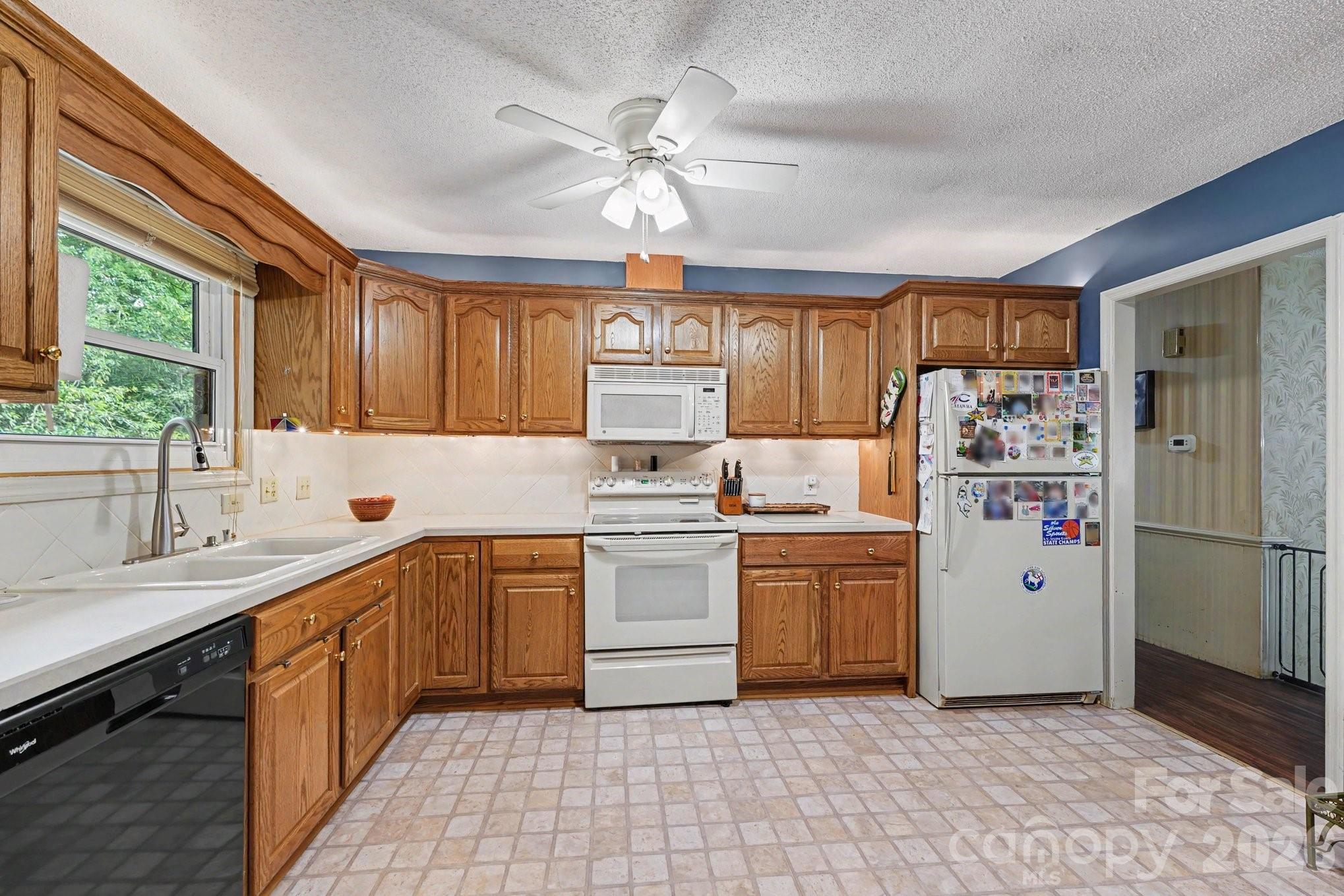 361 River Road Property Photo 10