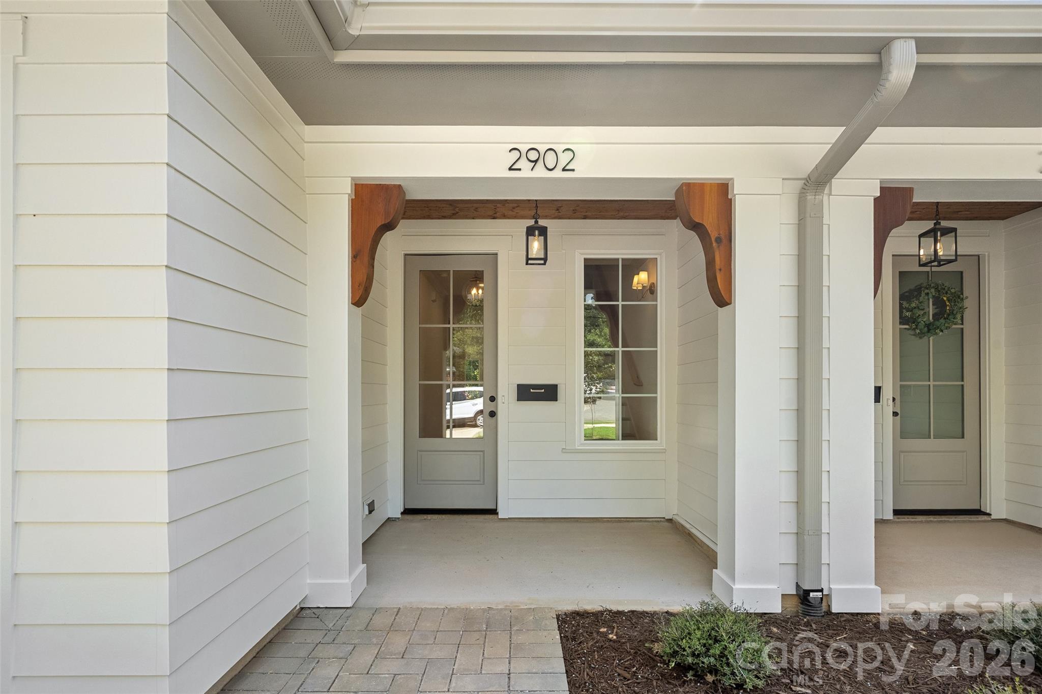 2902 Dogwood Avenue Property Photo 2