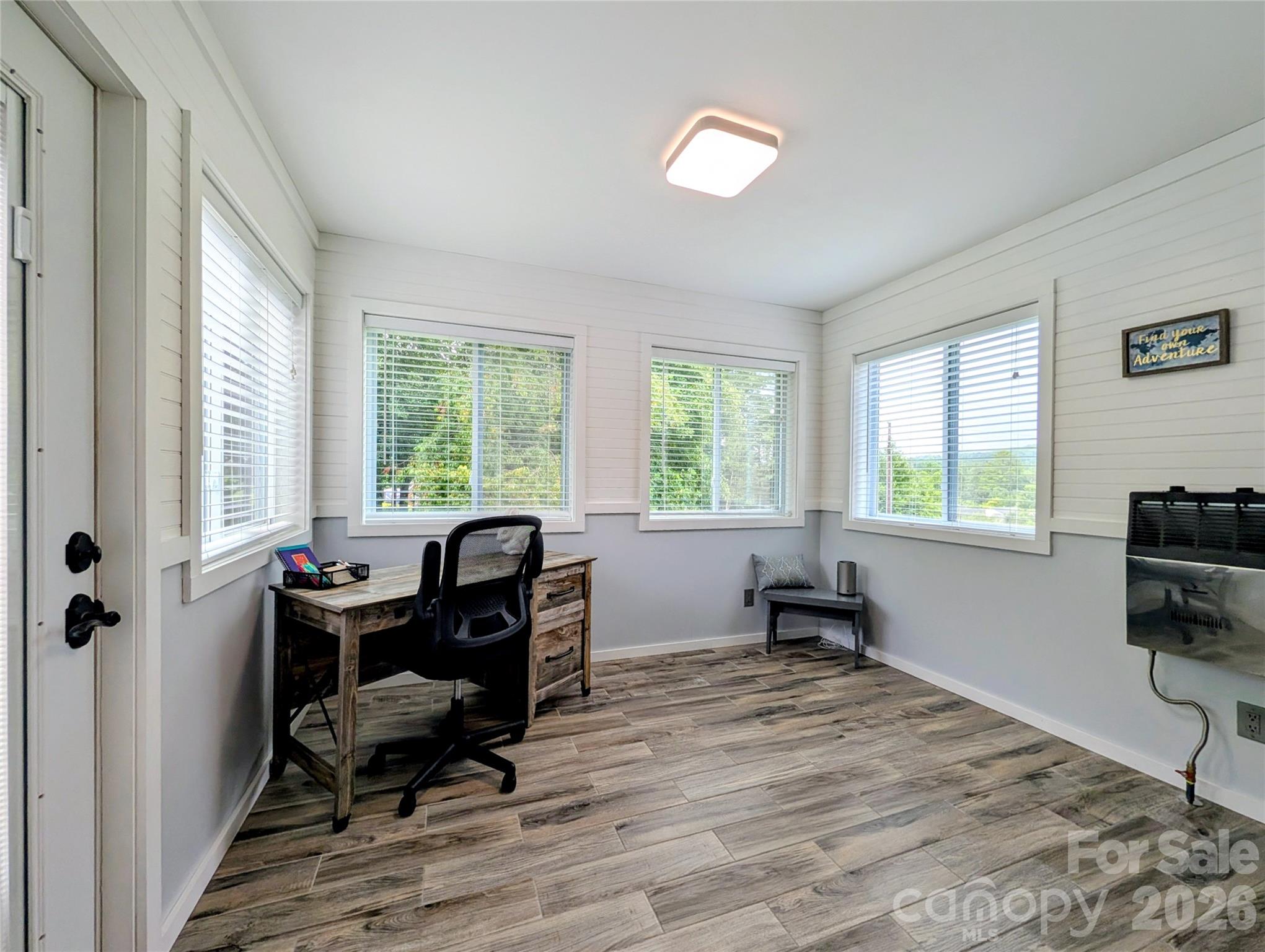 213 Rustling Pines Drive Property Photo 13