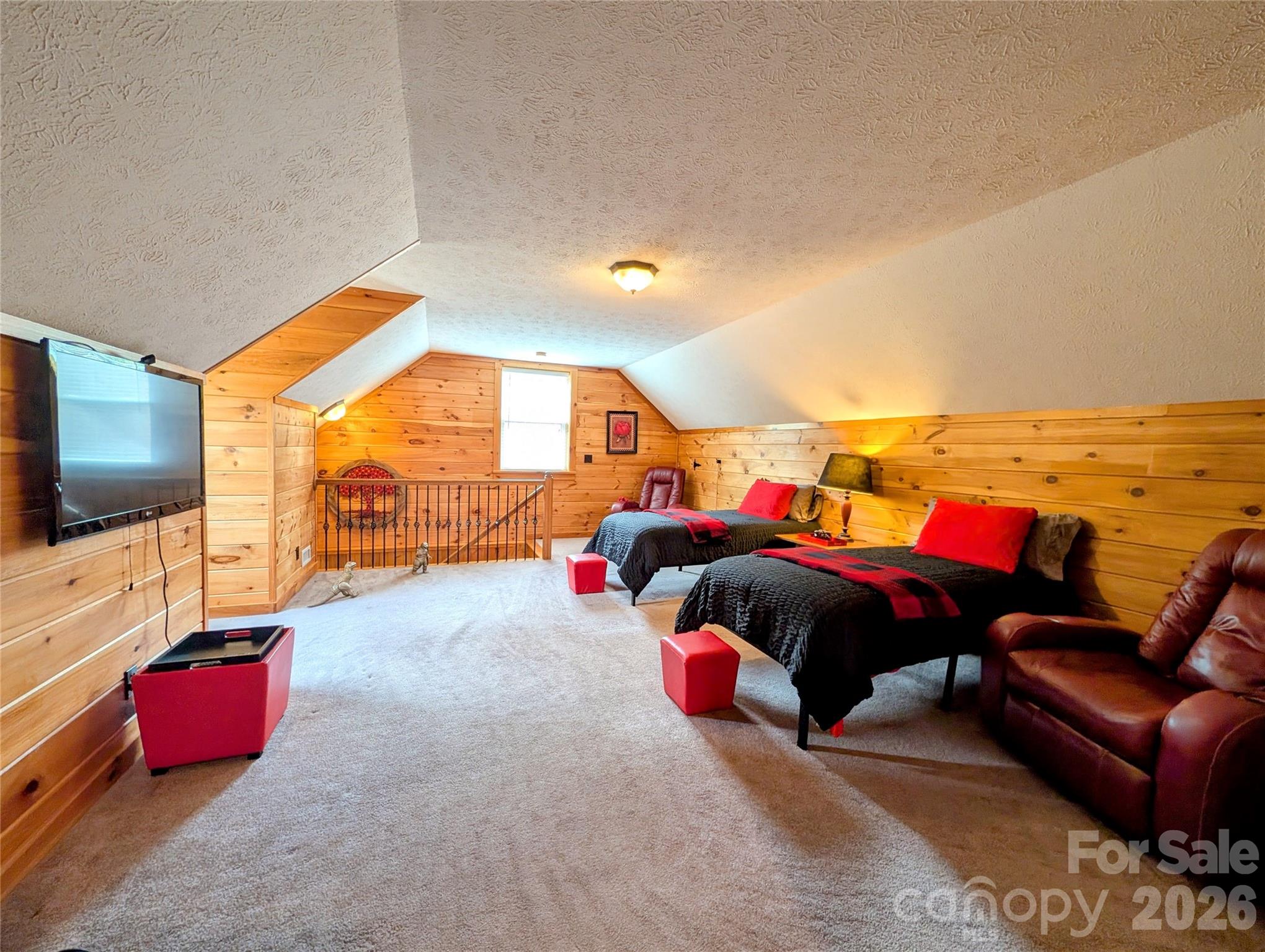 213 Rustling Pines Drive Property Photo 17